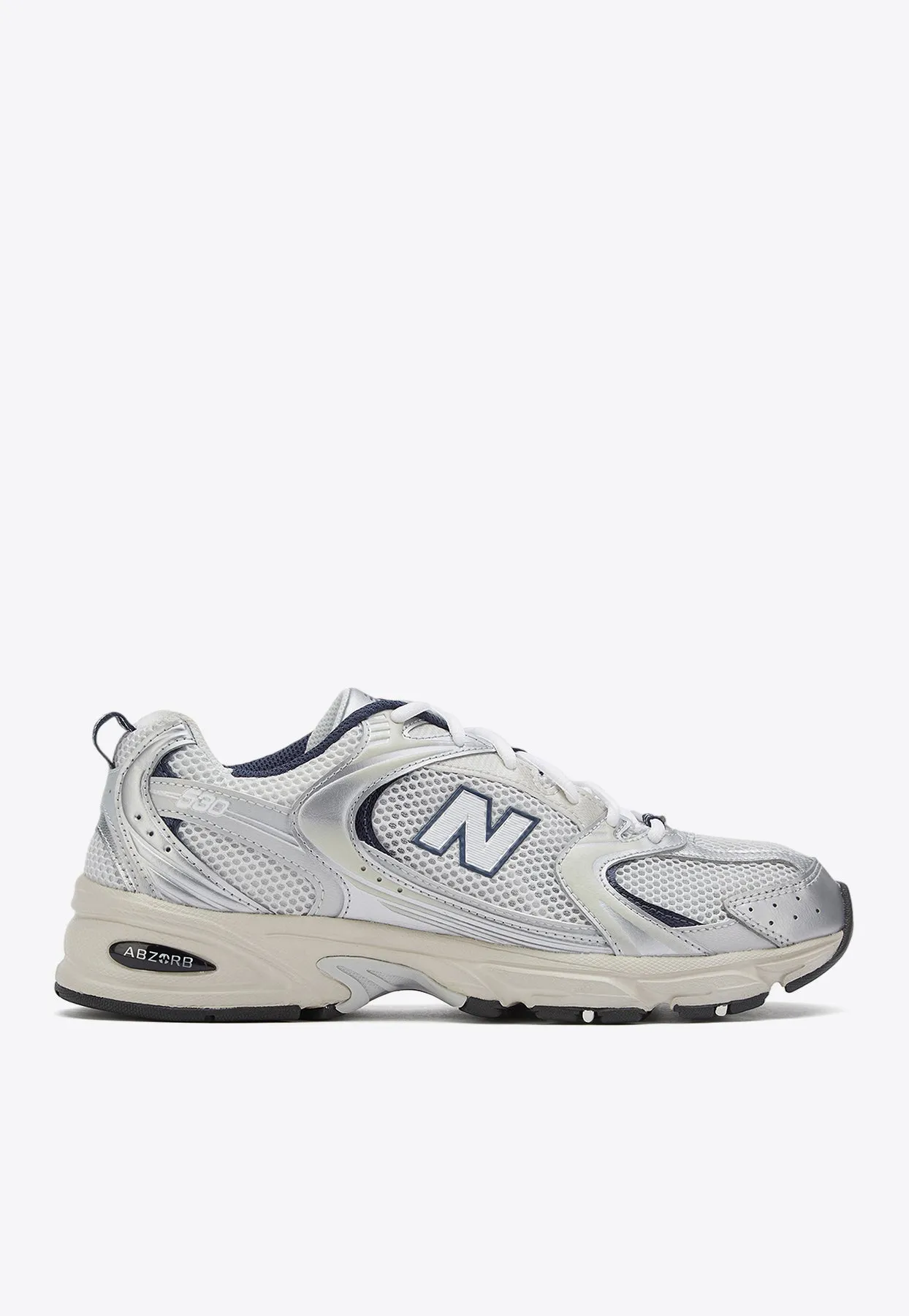 530 Low-Top Sneakers in Silver Metallic with Summer Fog and NB Navy New Balance 9060 Timberwolf