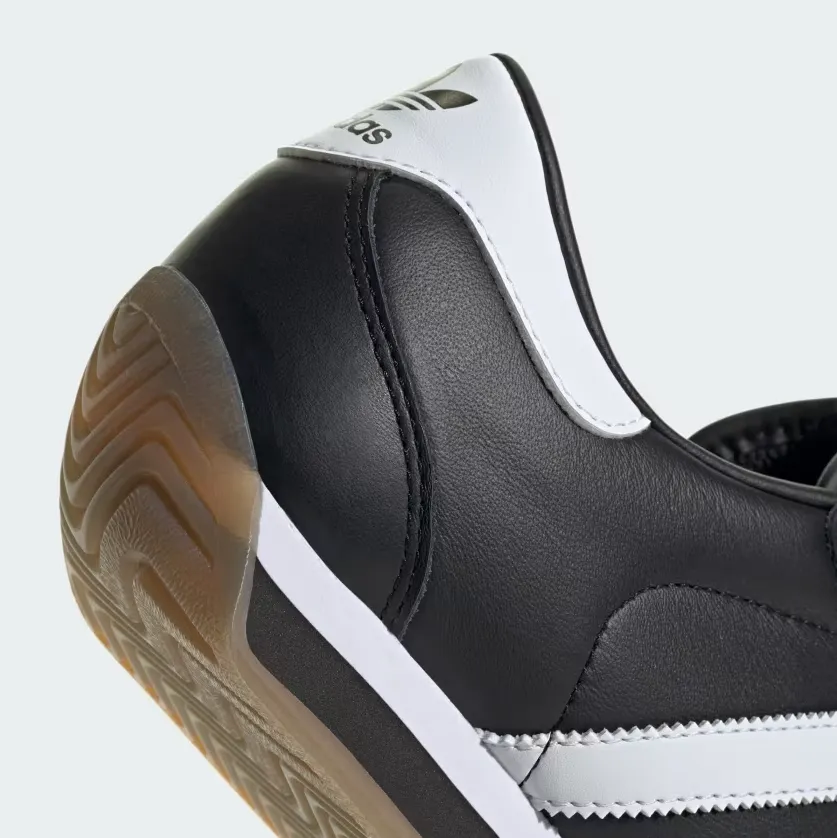 Adidas Originals Gazelle Bold Shoe Adidas Country II - Core Black / Cloud White / Carbon