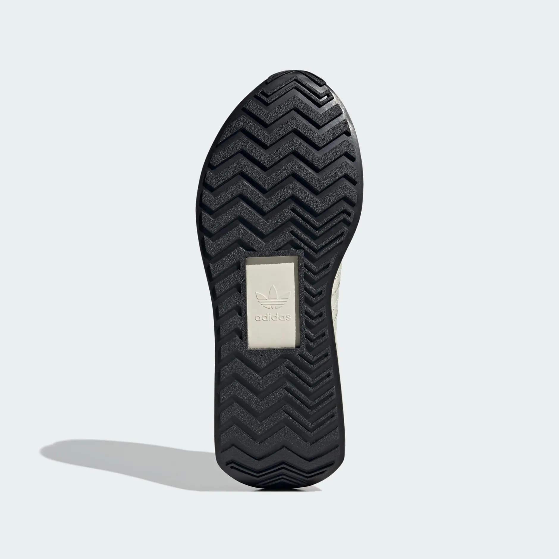 Adidas Running Sports Shoes ADIDAS COUNTRY XLG - WHITE