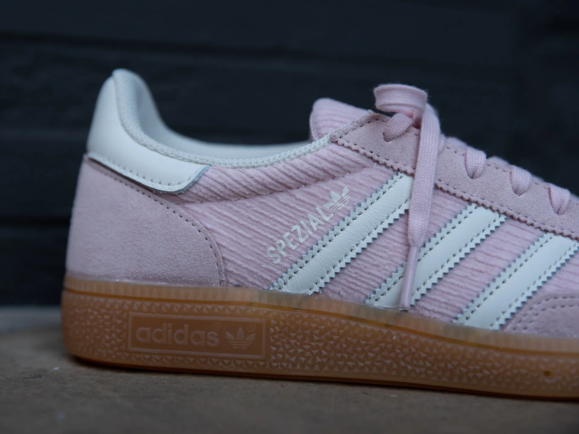 Make Custom Adidas Shoes Adidas Women's Handball Spezial 'Sandy Pink'