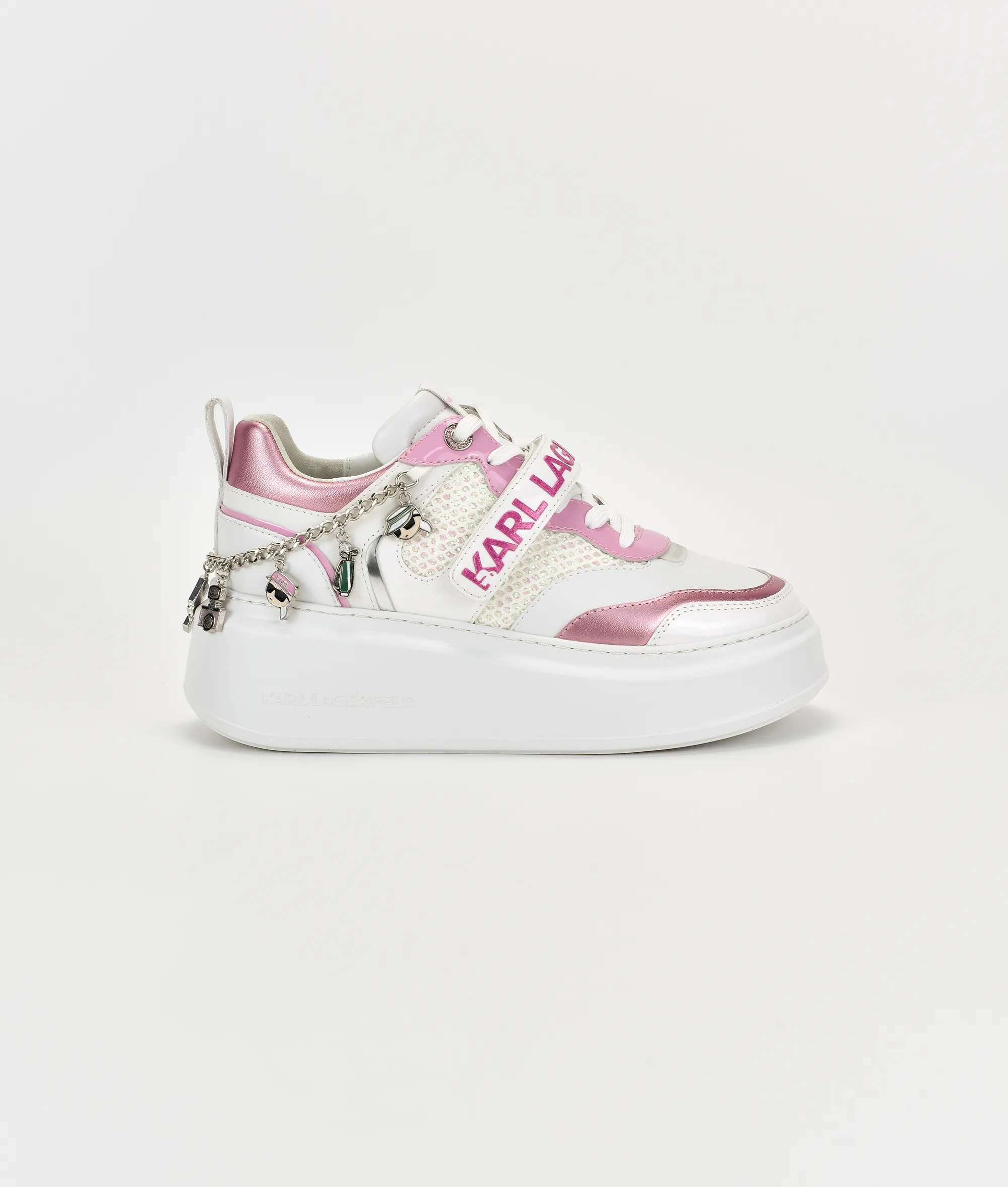 ANAKAPRI Varsity Charms Lace Gel Sneakers
