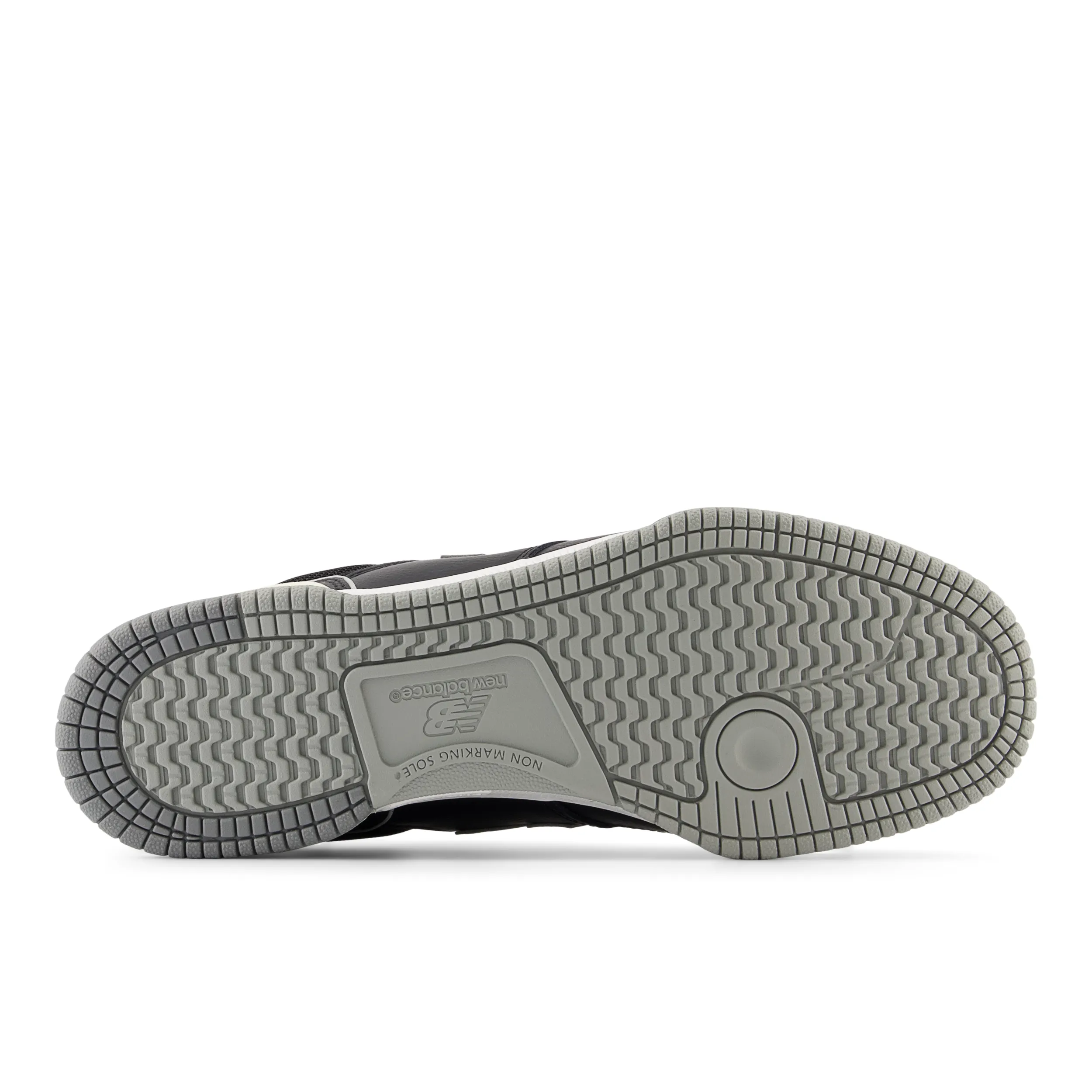 Tenis Para Hombre New Balance New Balance Numeric Tom Knox 600-Black/Grey