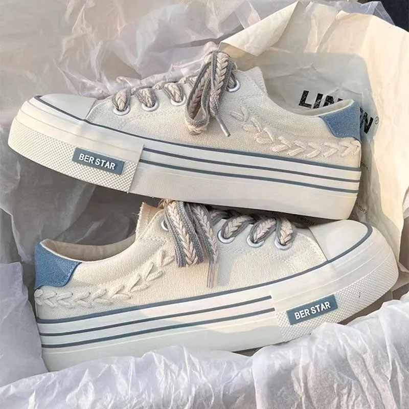 Women's Ear of Wheat Design Thick Soled Canvas Shoes Canvas Slip On Sneakers