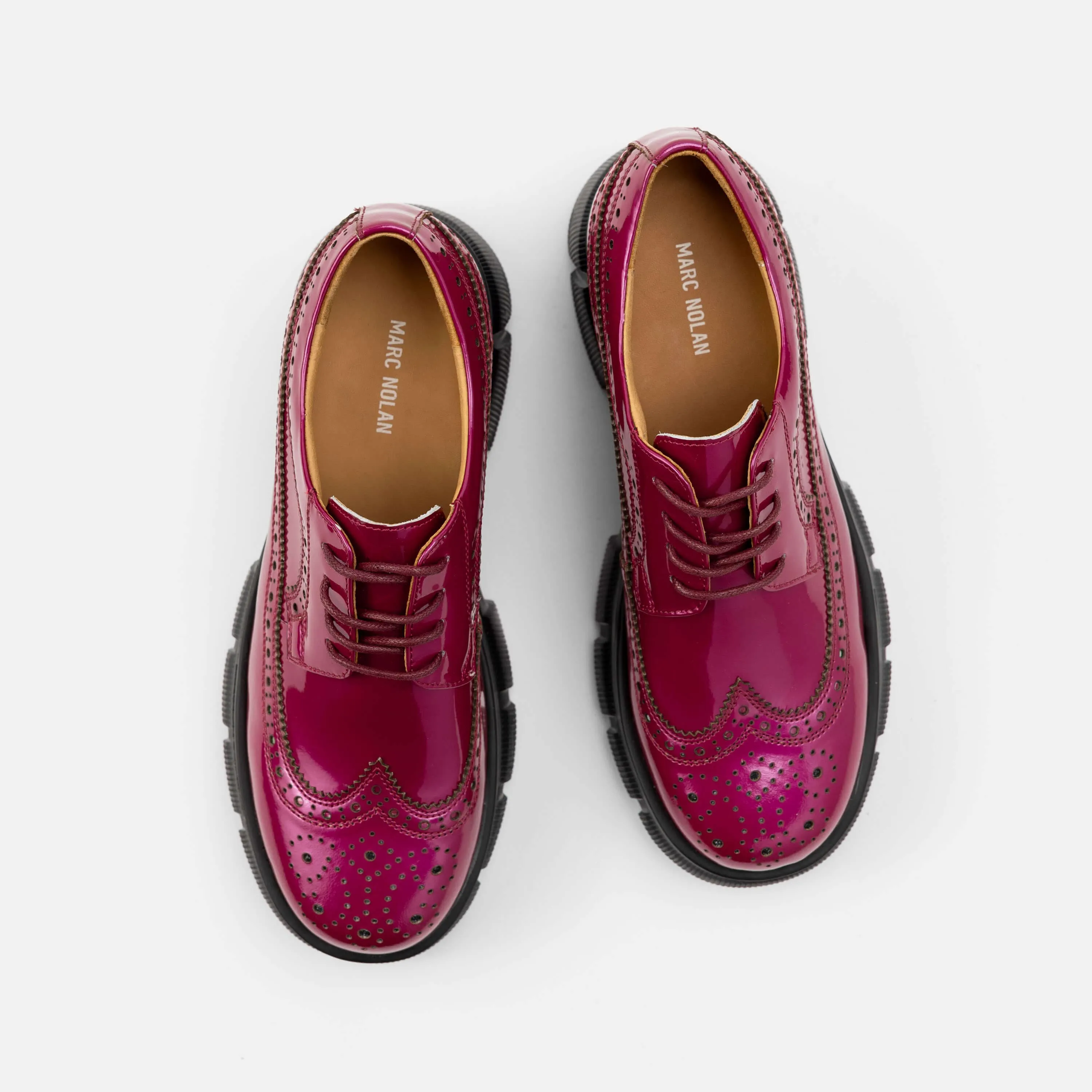 Ms. Alexander Magenta Leather Lug Wingtip Derby Derby Oxfords