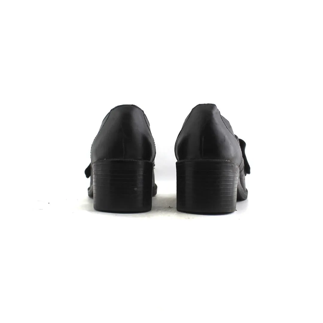 CROFT & BARROW . Rockstud Slides