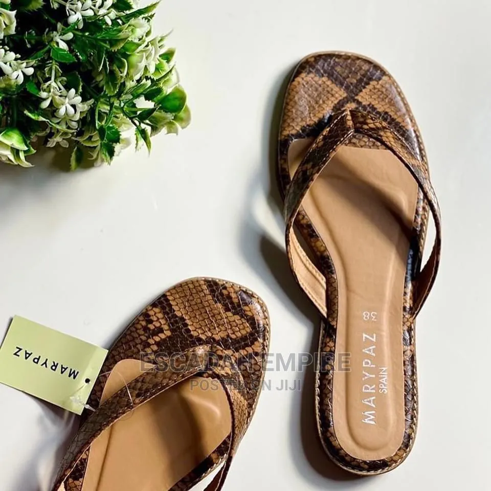 M.Paz Exquisite Brown Snake Print Designed Leather Slipper Skims Slippers