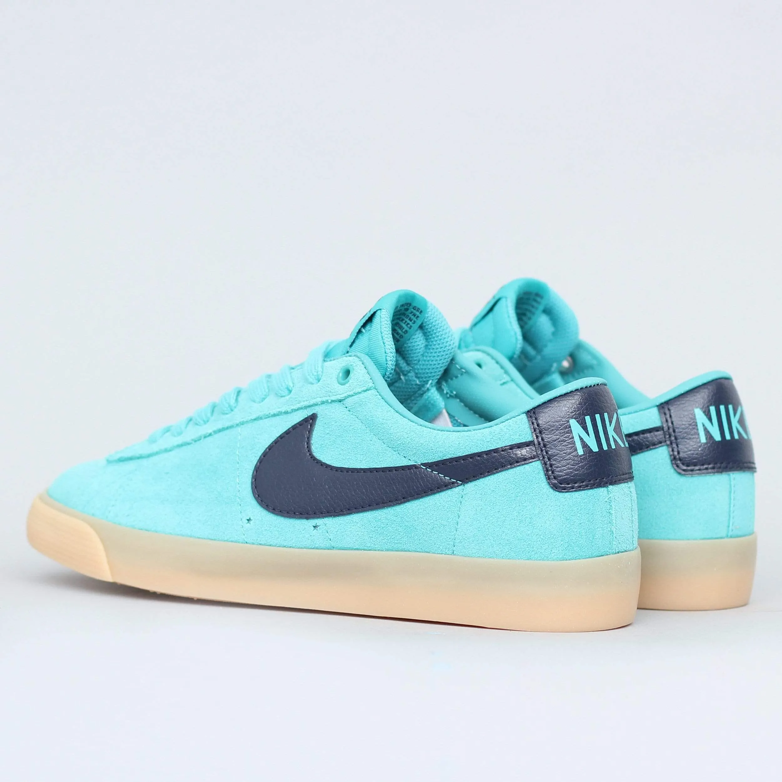 Nike SB Blazer Low GT Shoes Cabana / Obsidian Asics Gt 2000 Shoes