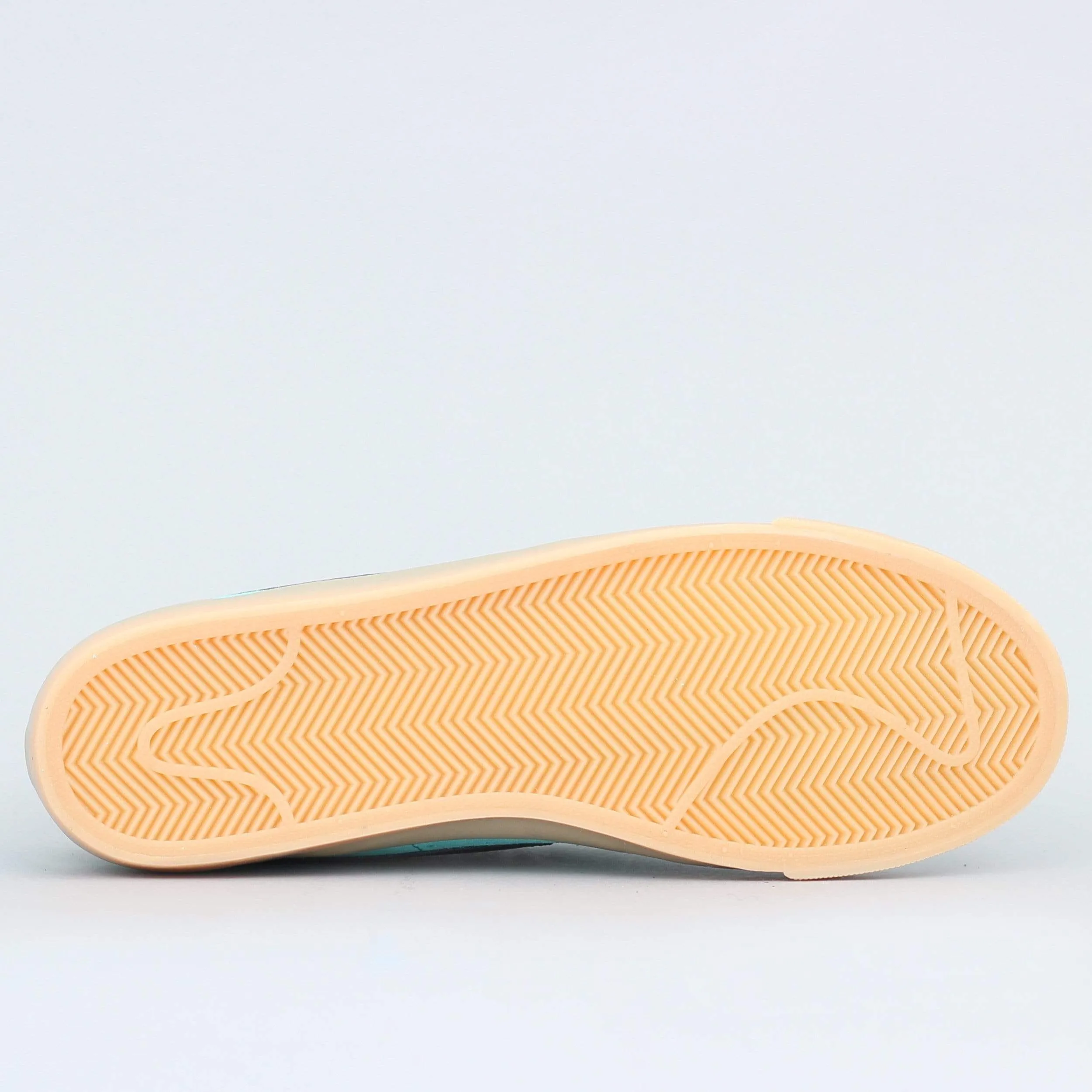 Best Price On Asics Shoes Nike SB Blazer Low GT Shoes Cabana / Obsidian