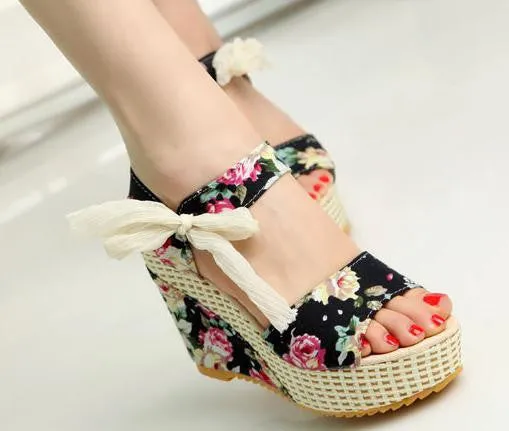 Fashion Women Sandals Summer Wedges Women's Sandals Platform Lace Belt Bow Flip Flops open toe high-heeled Women shoes Female Couple Flip Flops