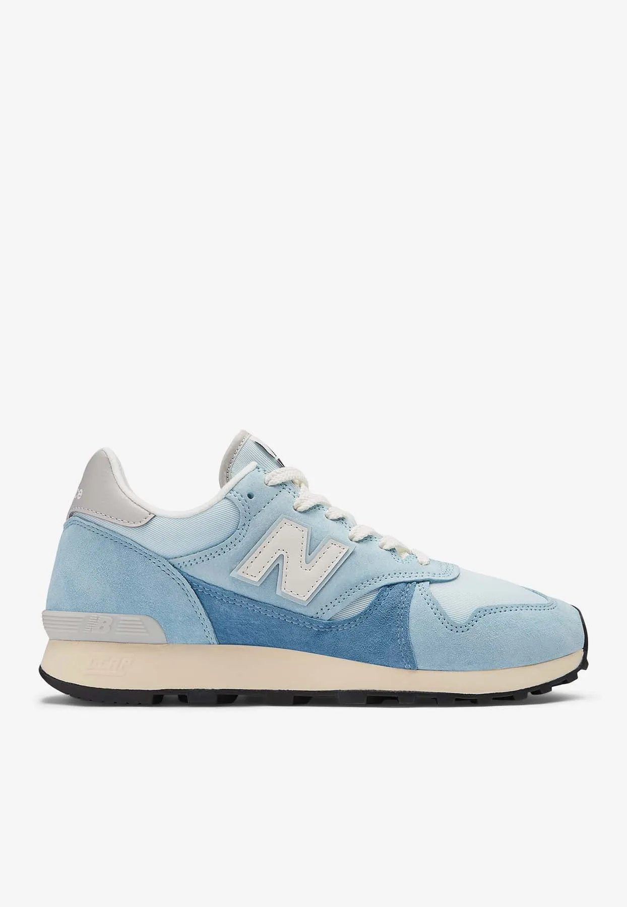 475 Low-Top Sneakers in Quarry Blue with Chrome Blue and Heron Blue New Balance Women's Fresh Foam Velo V3 Molded Softball Shoe