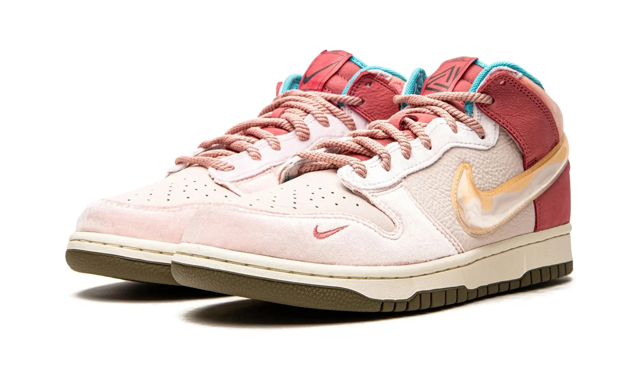 Classic Asics Tiger Shoes NIKE DUNK LOW SOCIAL STATUS STRAWBERRY MILK