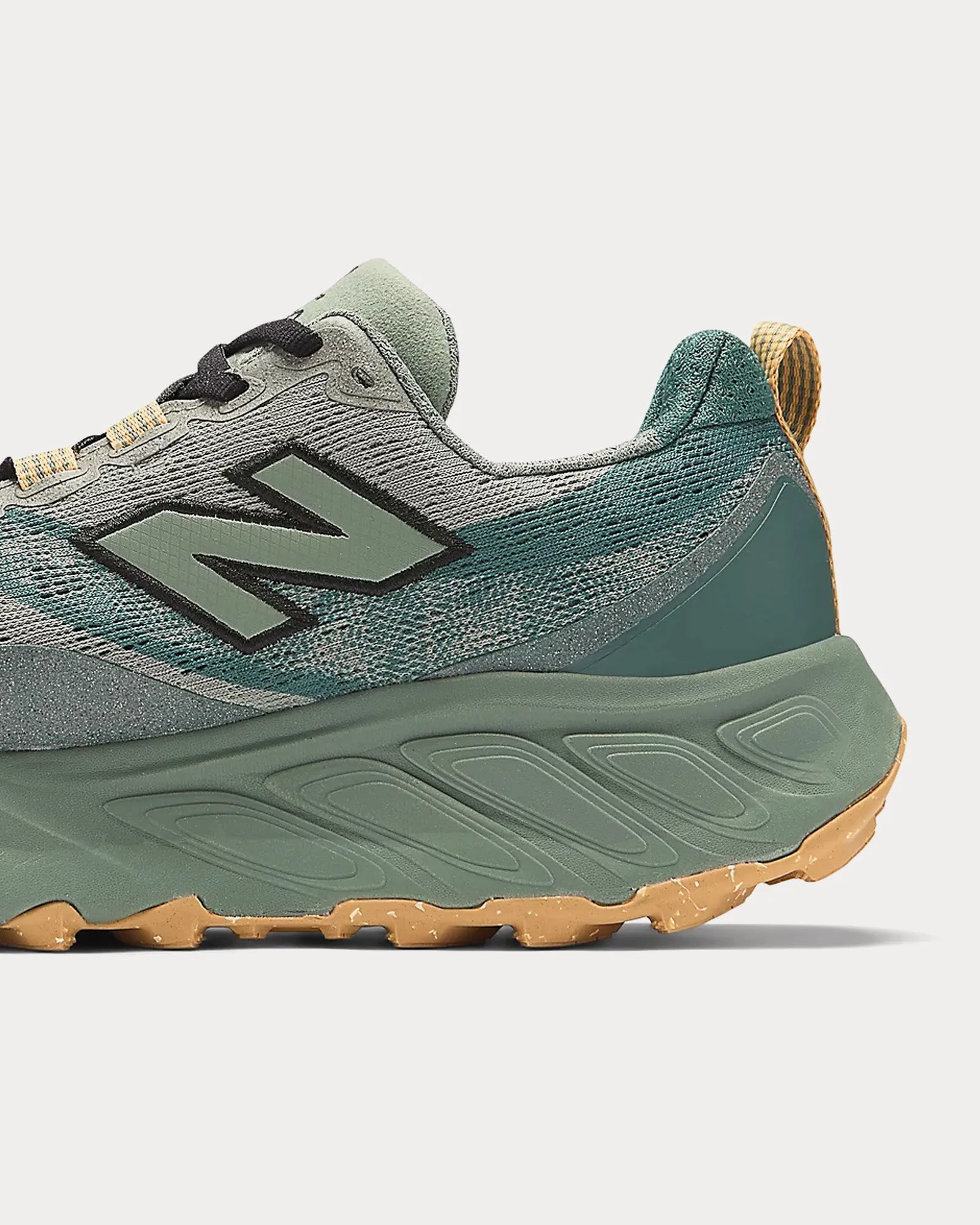 New Balance Fitness Fresh Foam X Hierro v9 Dark Juniper / Black / Dried Apricot Running Shoes