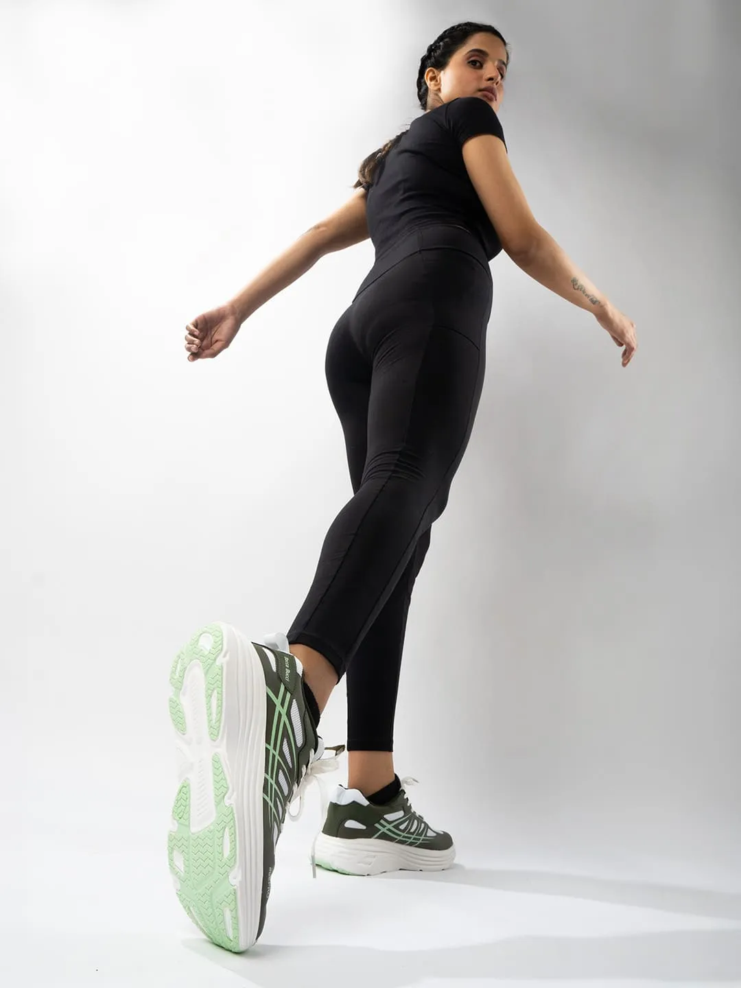 Doc Martens Sneakers Bacca Bucci RUNWAY Womens Running Shoes