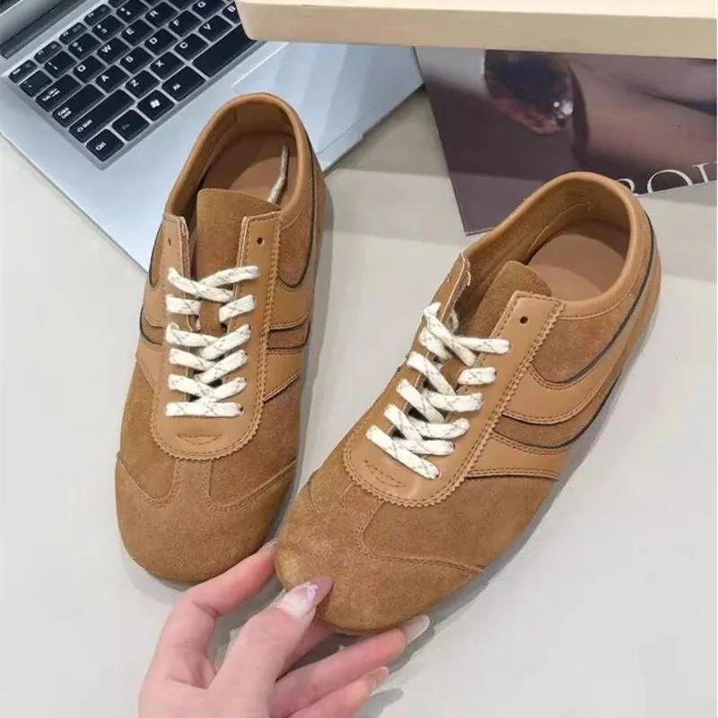 Off Canvas Sneakers German Training Shoes Genuine Leather Women Sneakers Flat Lace-up Retro Large Size Forrest Gump