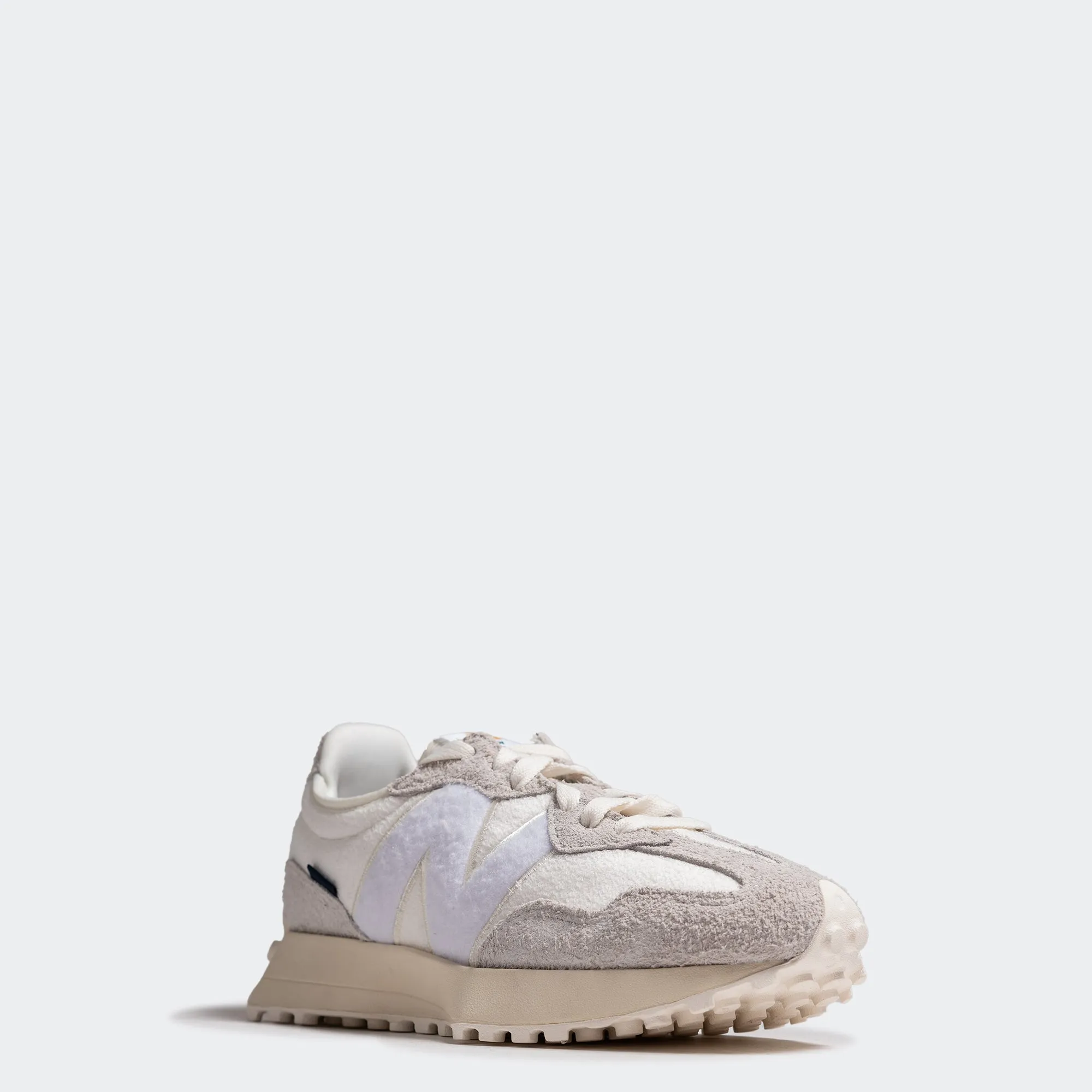 New Balance Trail Shoes Men's Men's New Balance 327 Shoes Moonbeam