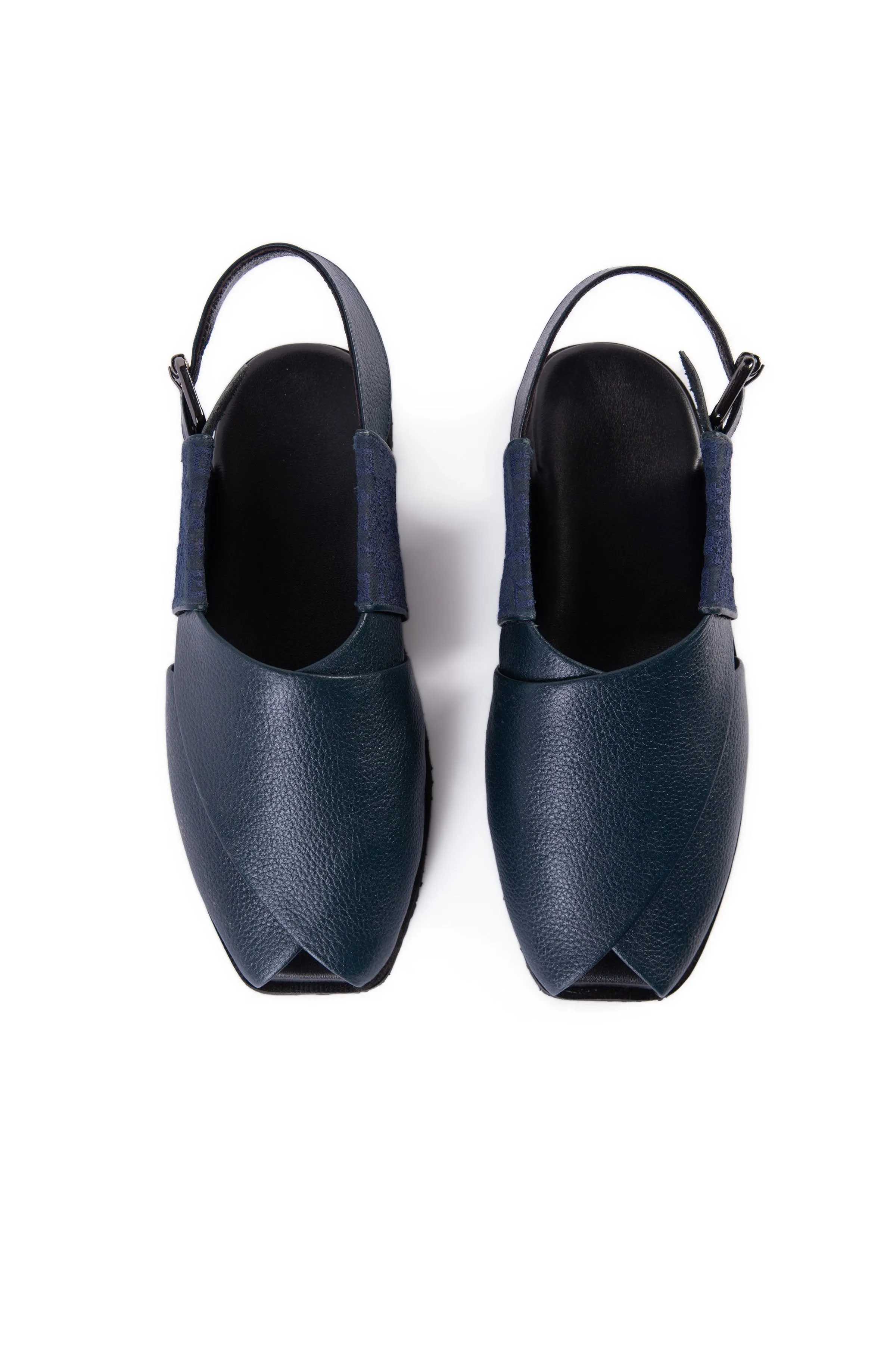 Tie Up Flat Shoes Kohat