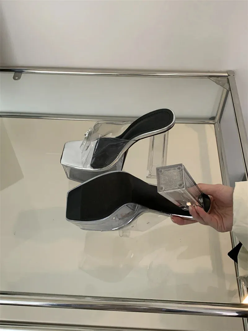 Liyke transparente klobige High Heels moderne Hausschuhe Damenmode Metalls chnalle quadratische Zehen Plattform Sandalen klare Schuhe Frauen Dancing Slippers Wedding