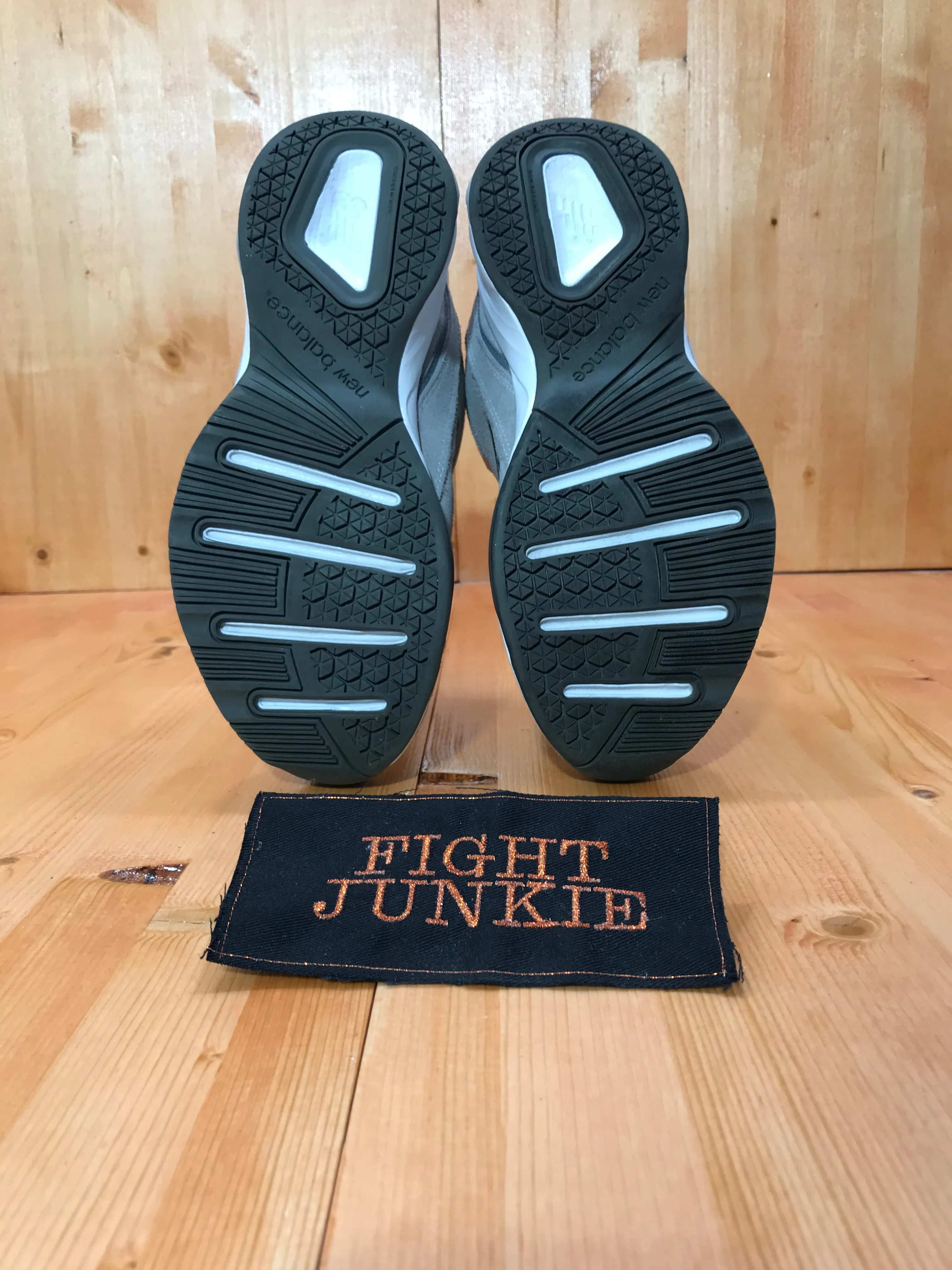 New Balance 860 Men NEW BALANCE 608 V4 Women's Size 9.5 Suede Athletic Shoes Sneakers