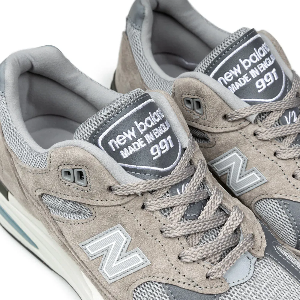 MADE in UK 991v2 | Rock Ridge New Balance Womens Shoes 530