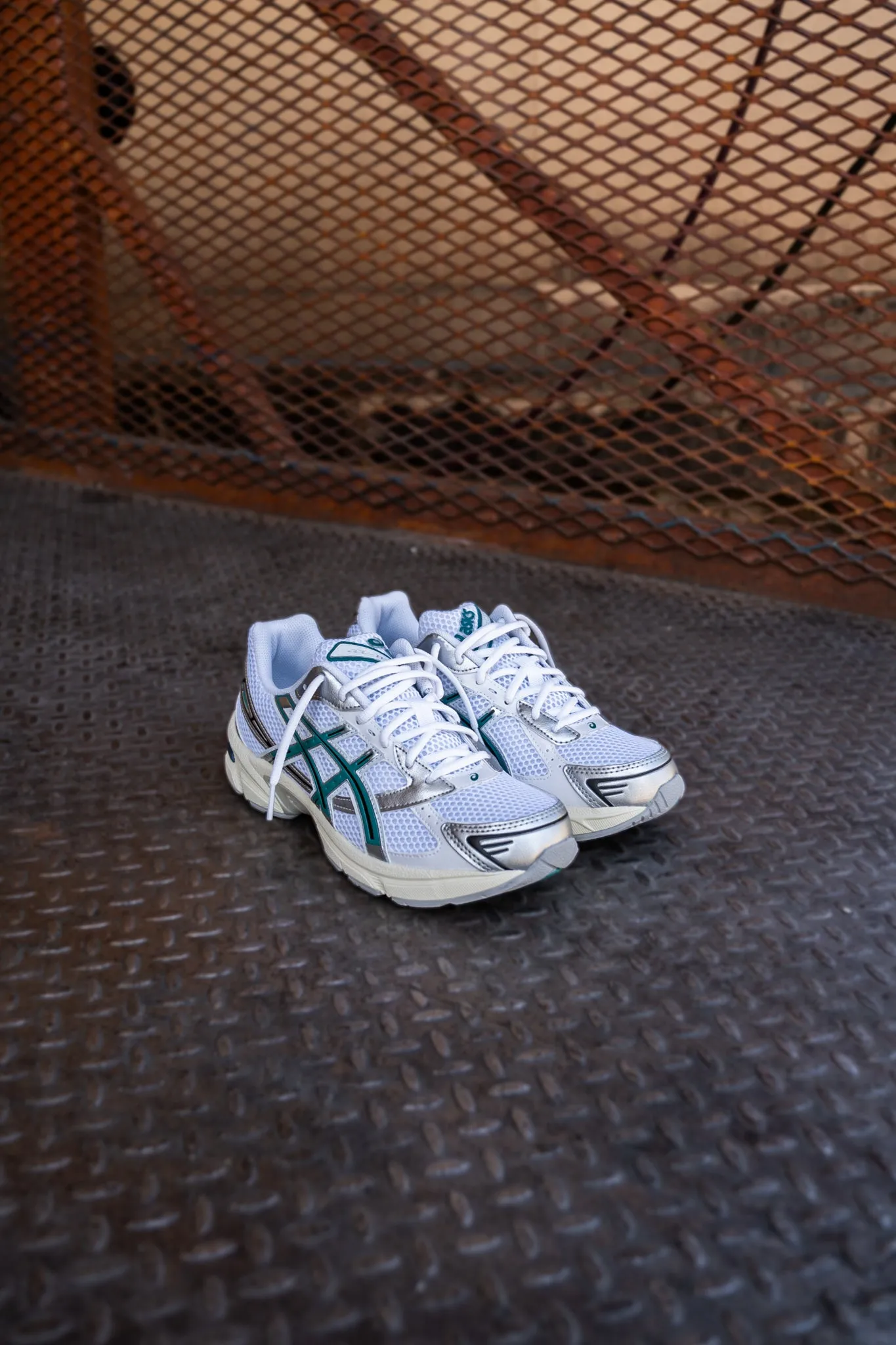 Asics Volleyball Shoes 2016 Mens Asics Gel-1130 (White/Rainy Lake)