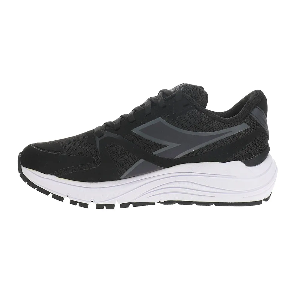 Best Running And Casual Shoes Mythos Blushield 8 Vortice Hip Wide Running Shoes