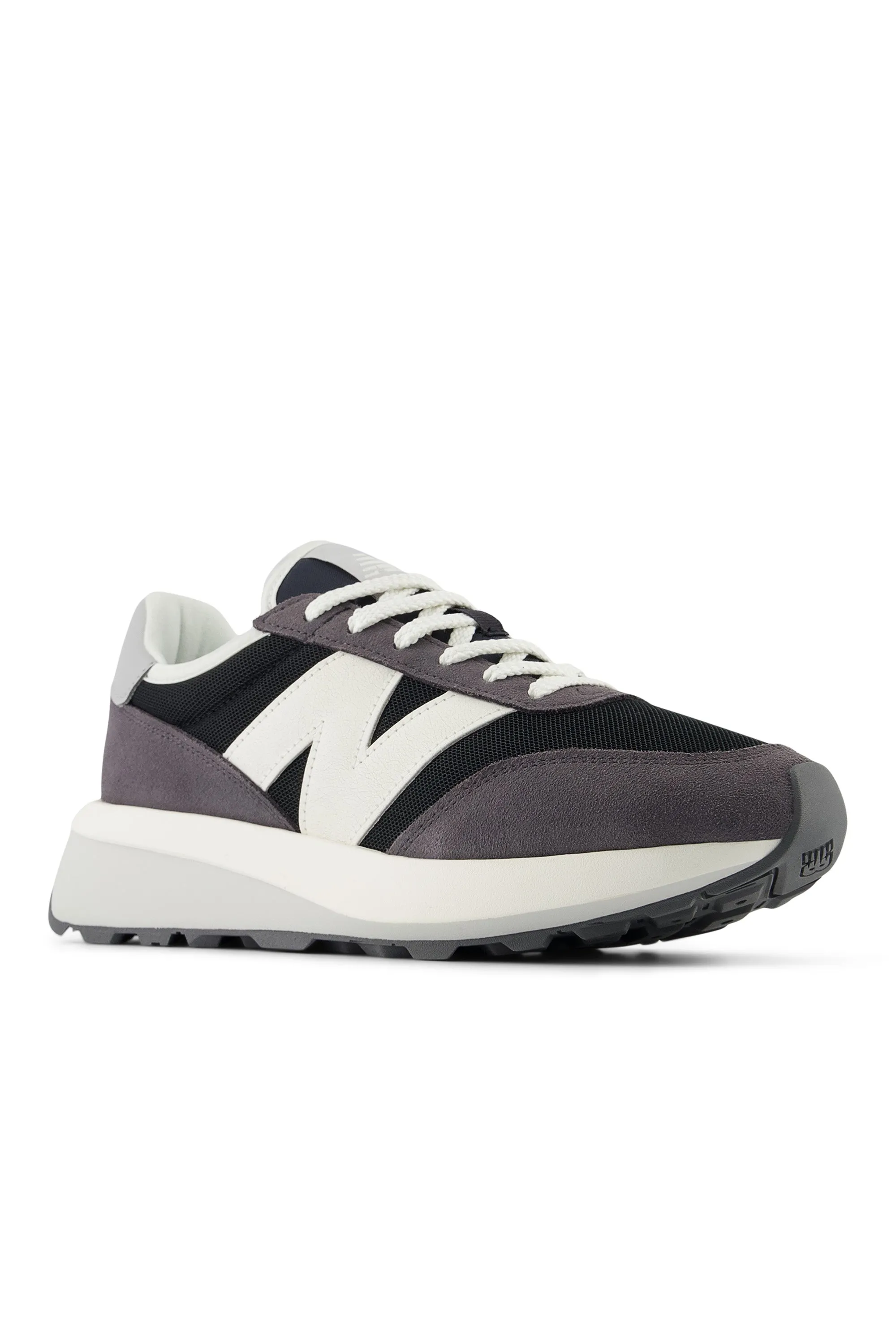 New Balance 1960 Pink New Balance 370 Trainer Phantom with Sea Salt