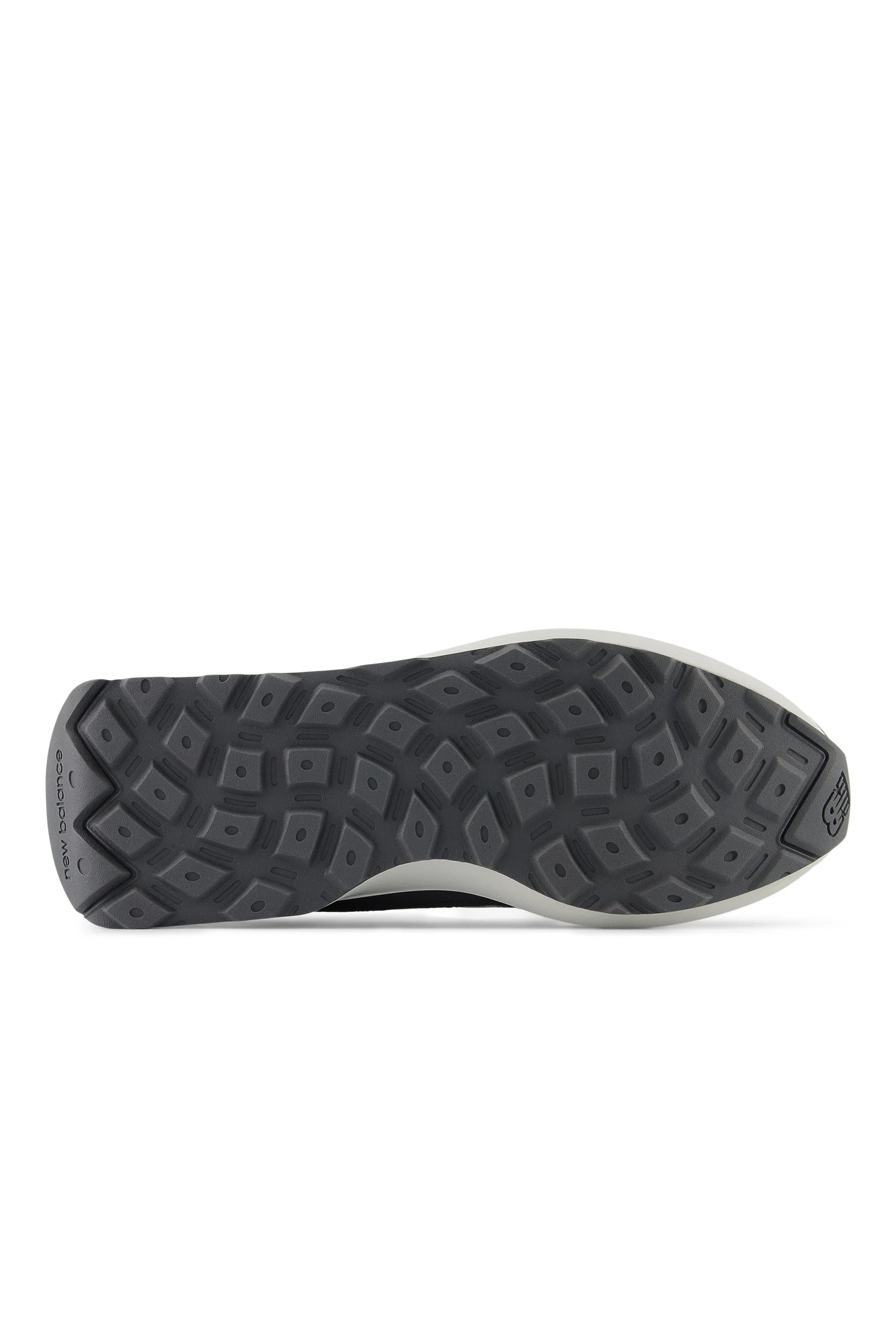 New Balance 370 Trainer Phantom with Sea Salt New Balance 530 Footasylum