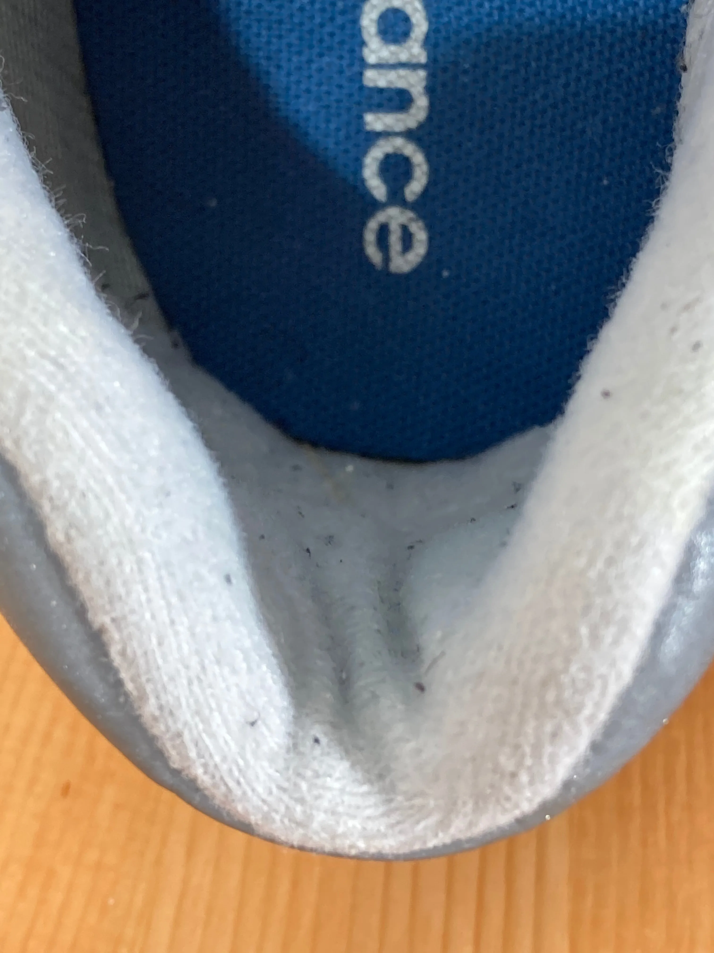 New Balance Baseball Molded Cleats NEW BALANCE CLASSIC 574 Men Size 10 Suede Shoes Sneakers