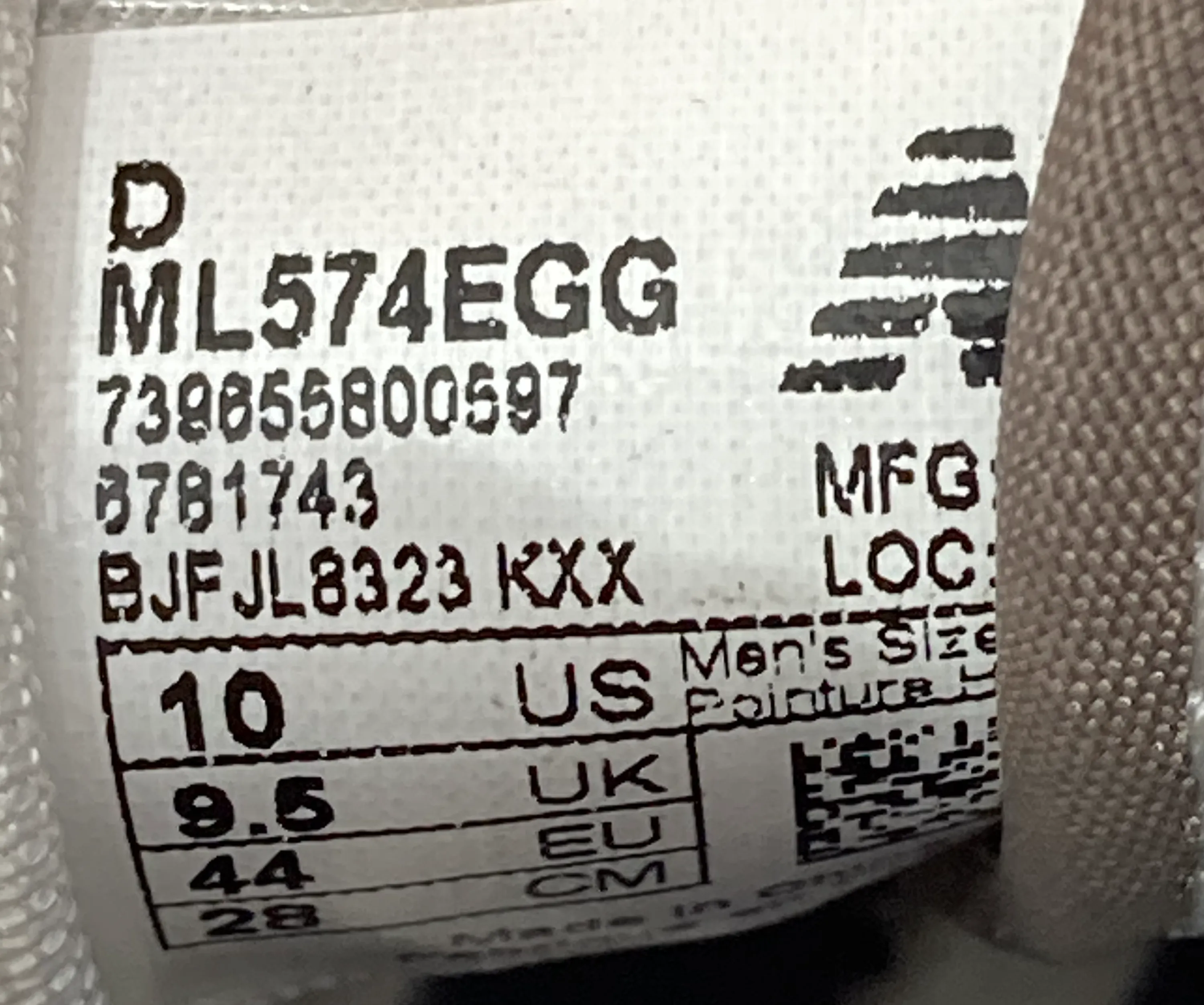 NEW BALANCE CLASSIC 574 Men Size 10 Suede Shoes Sneakers New Balance Running Shoe Women