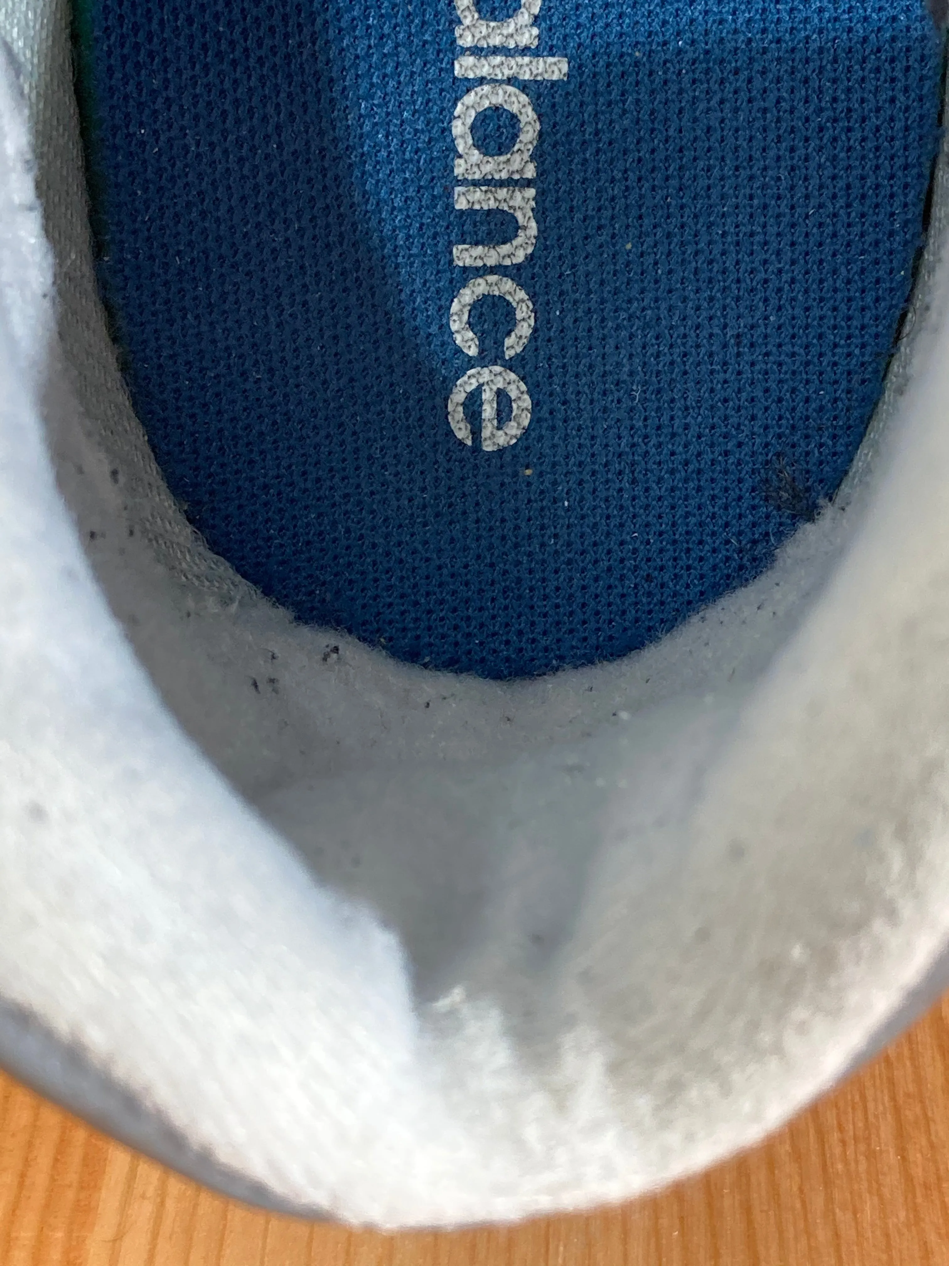 NEW BALANCE CLASSIC 574 Men Size 10 Suede Shoes Sneakers Grey And Red New Balance 574