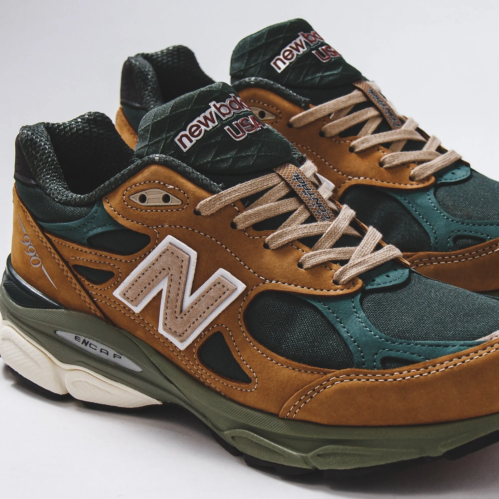 New Balance 4e Wide Or Extra Wide New Balance Men 990v3 Tan Green Made In USA M990WG3