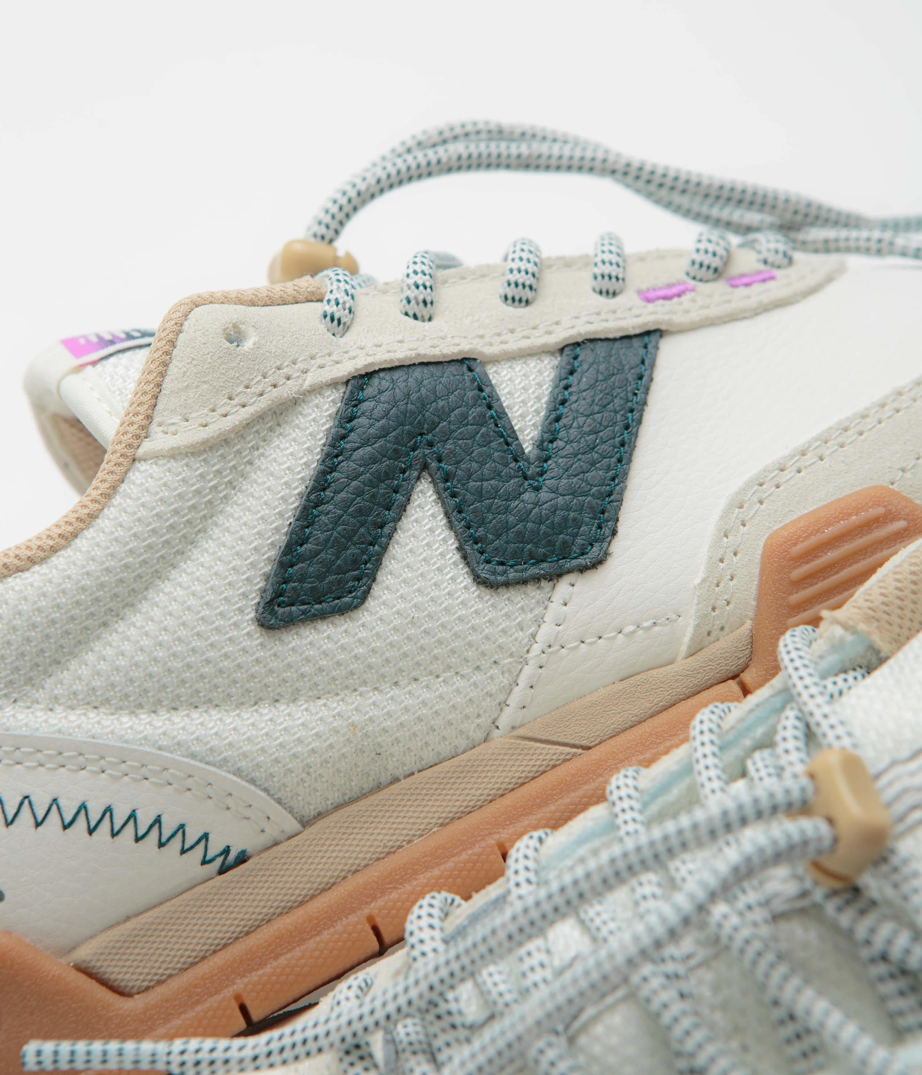 New Balance Numeric 440 Trail Shoes - Sea Salt / Gum New Balance 9060 Sand