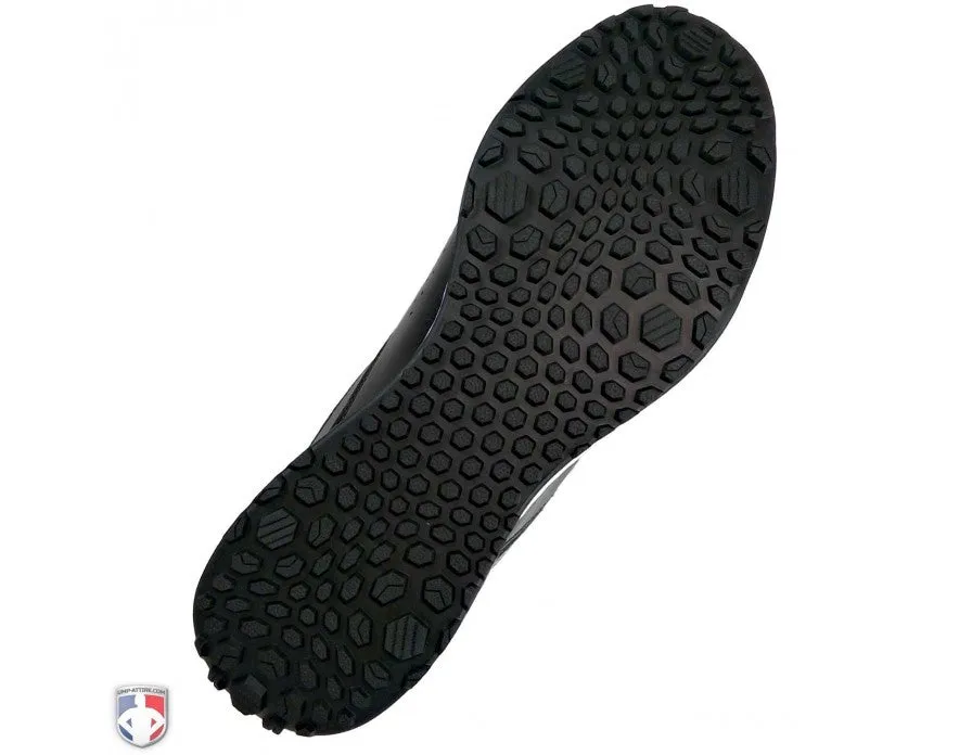 Bright New Balance New Balance v3 Black and White Low-Cut Umpire Base Shoe