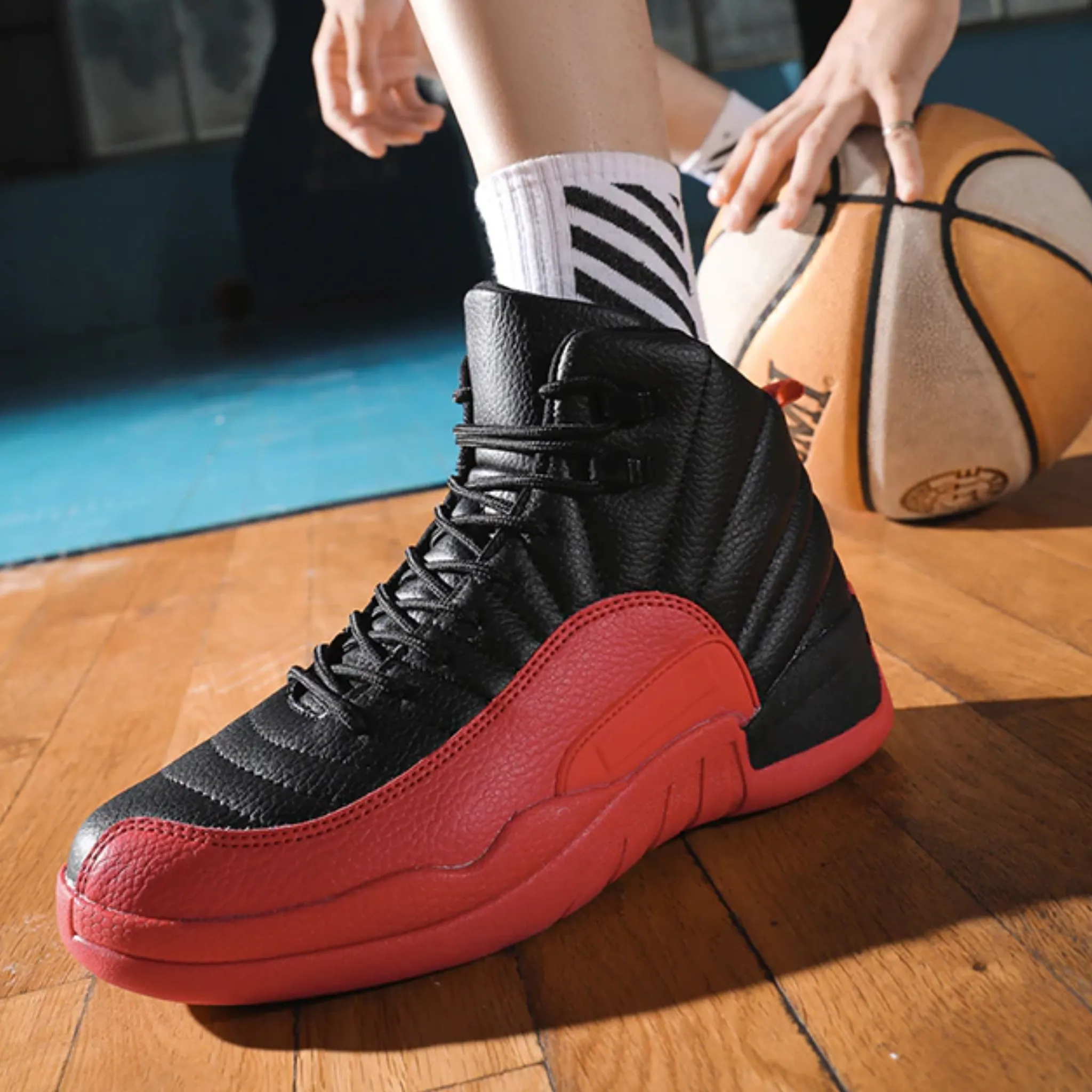 New Basketball High Top Shoes for Men Upscale Sneakers