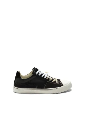 Cute Casual Sneakers New Evolution Sneaker in Black