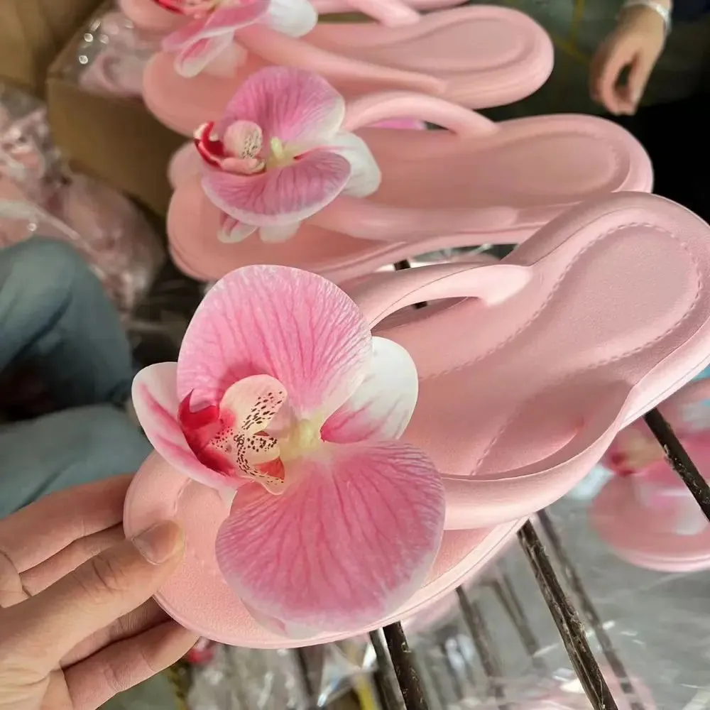Stitch Flip Flops New! Summer Butterfly Orchid Flower Slippers For Women Soft Soled Sandals Student Girls Non-Slip Home Indoor Shoes Beach Shoes
