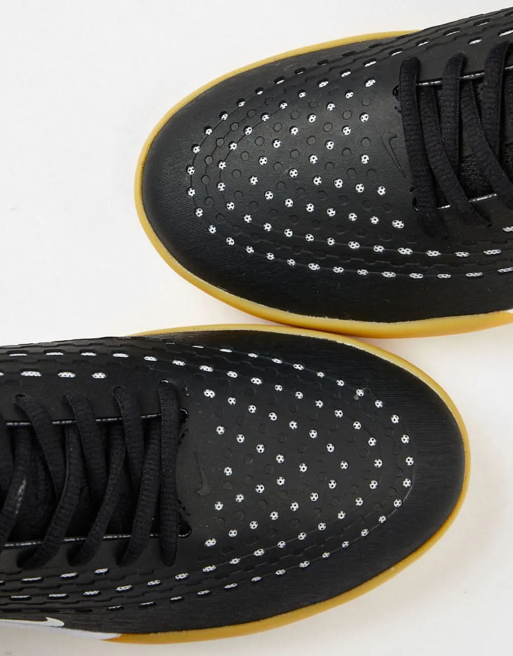 Asics Shoes Gel Dedicate 6 Tennis Nike SB Zoom Nyjah 3 Skate Shoes - Black/White-Black-White-Gum Lt Brown