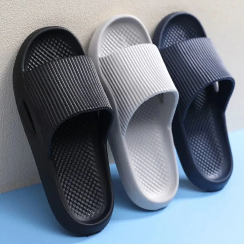 Non-slip, wear-resistant, thick EVA sole, comfortable, bathroom flip-flops Shoes To Slippers