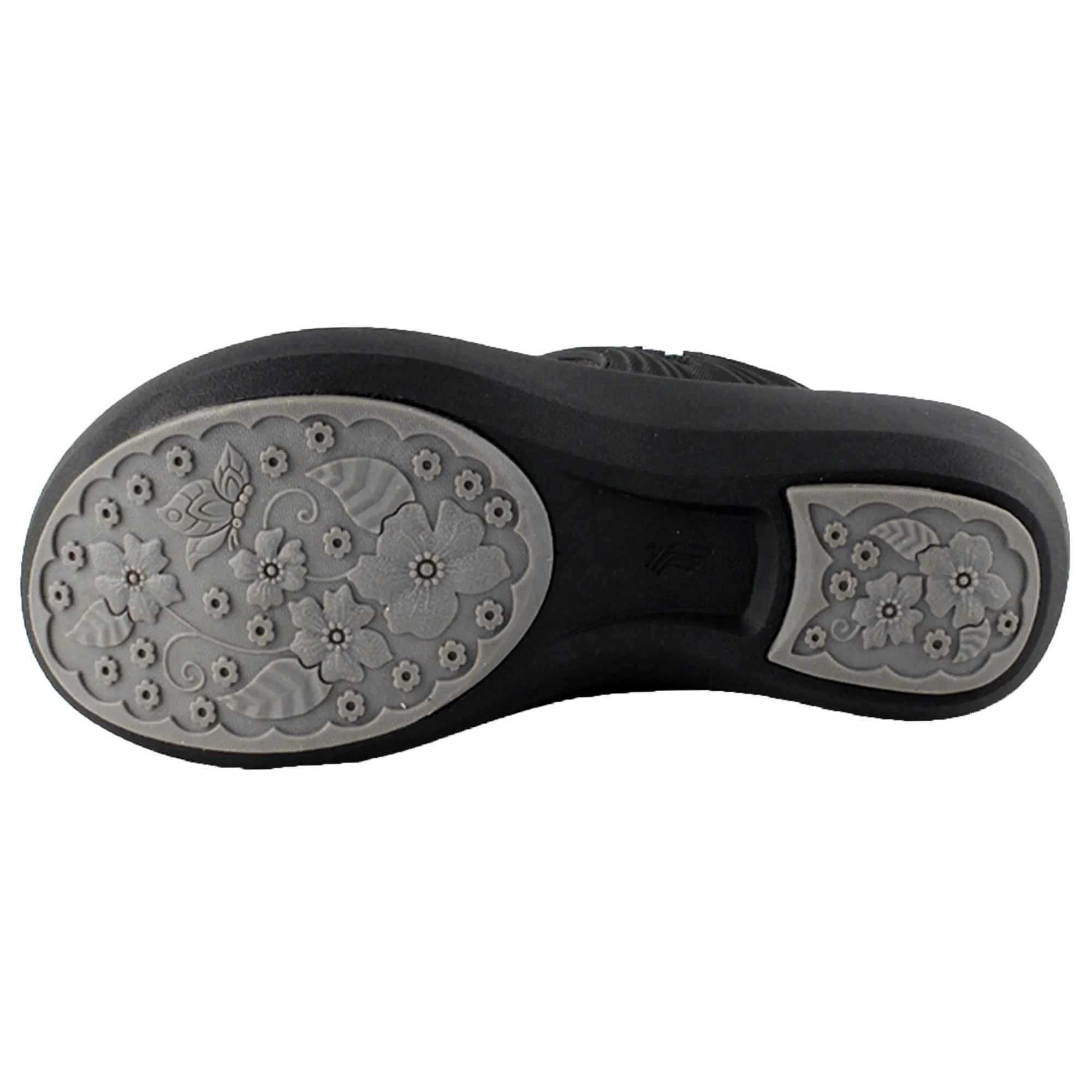 Platfoam: 7530 Black Guys Wearing Flip Flops And Jeans