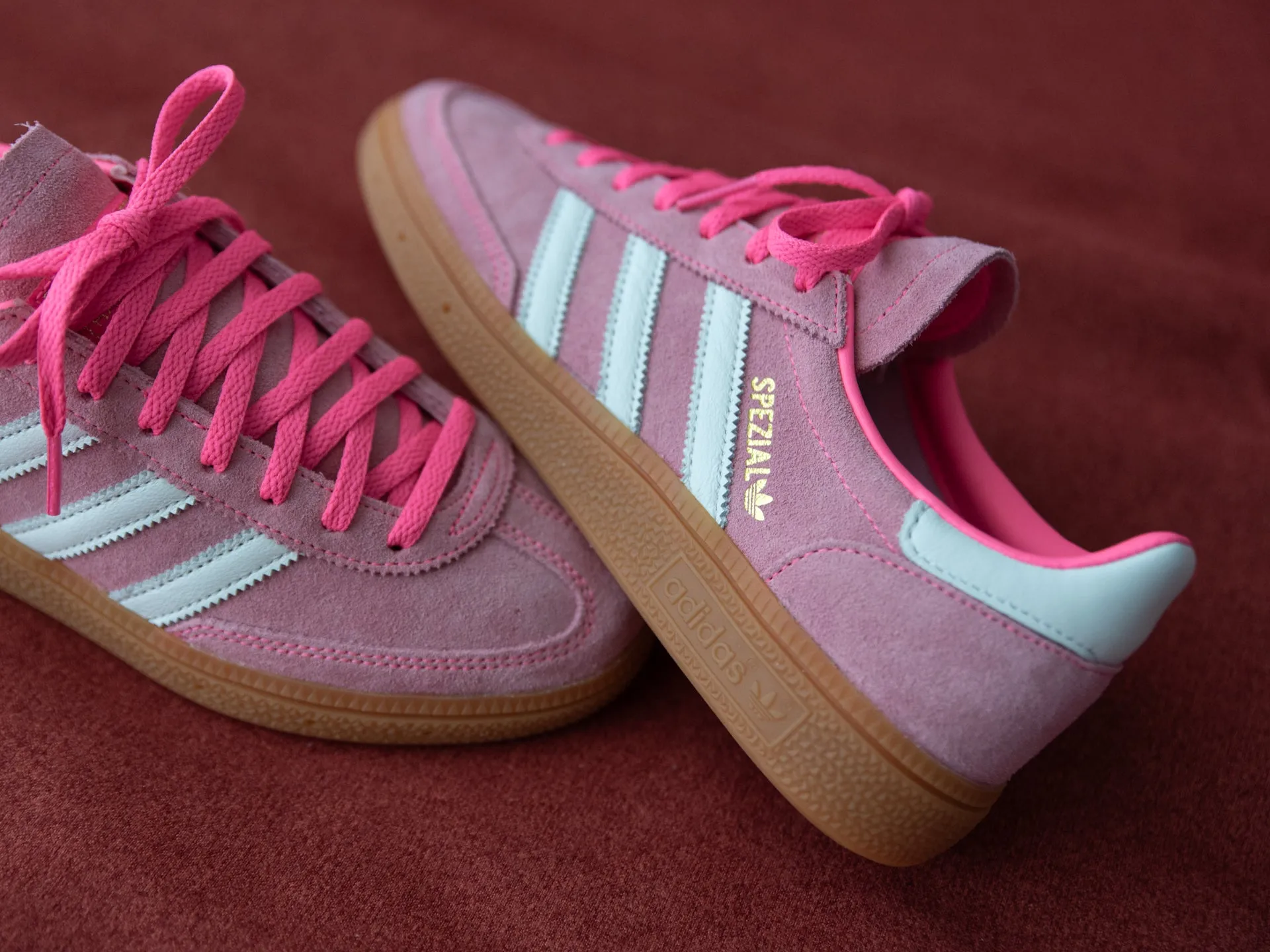 Adidas Women's Handball Spezial 'Lucid Pink/White' Adidas Free Shoes