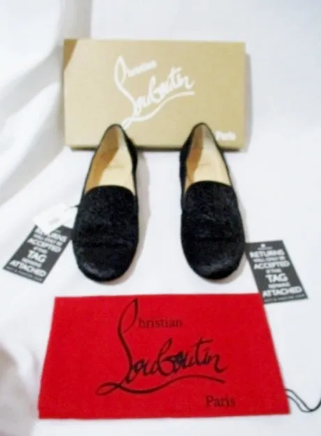 Tabby Loafers CHRISTIAN LOUBOUTIN FLAT PONY SHOE 36.5 / 6 BLACK ASTRAKAN Loafer