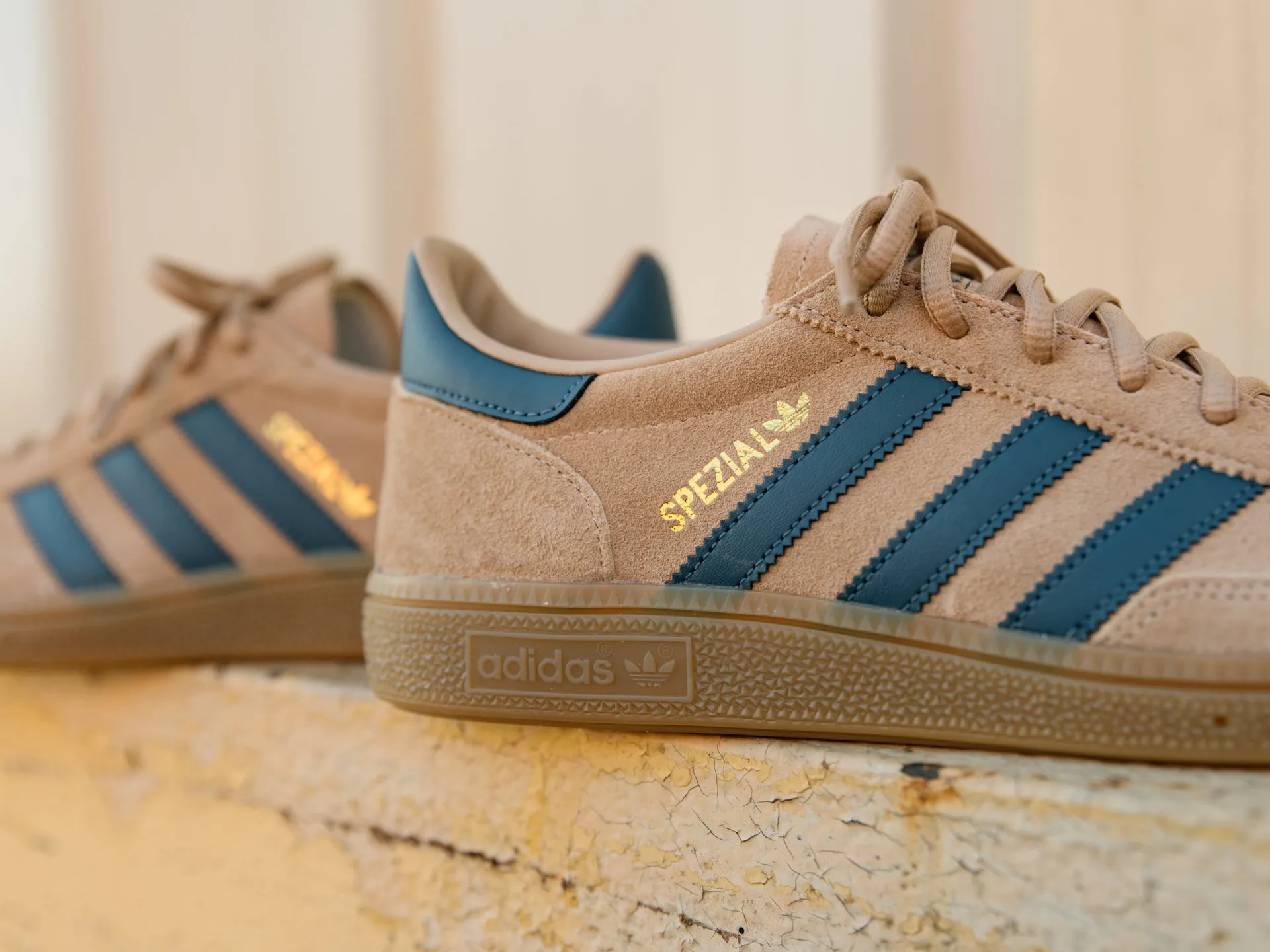 Adidas Handball Spezial 'Warm Sandstone/Preloved Ink' Adidas Crazy 2 Shoes