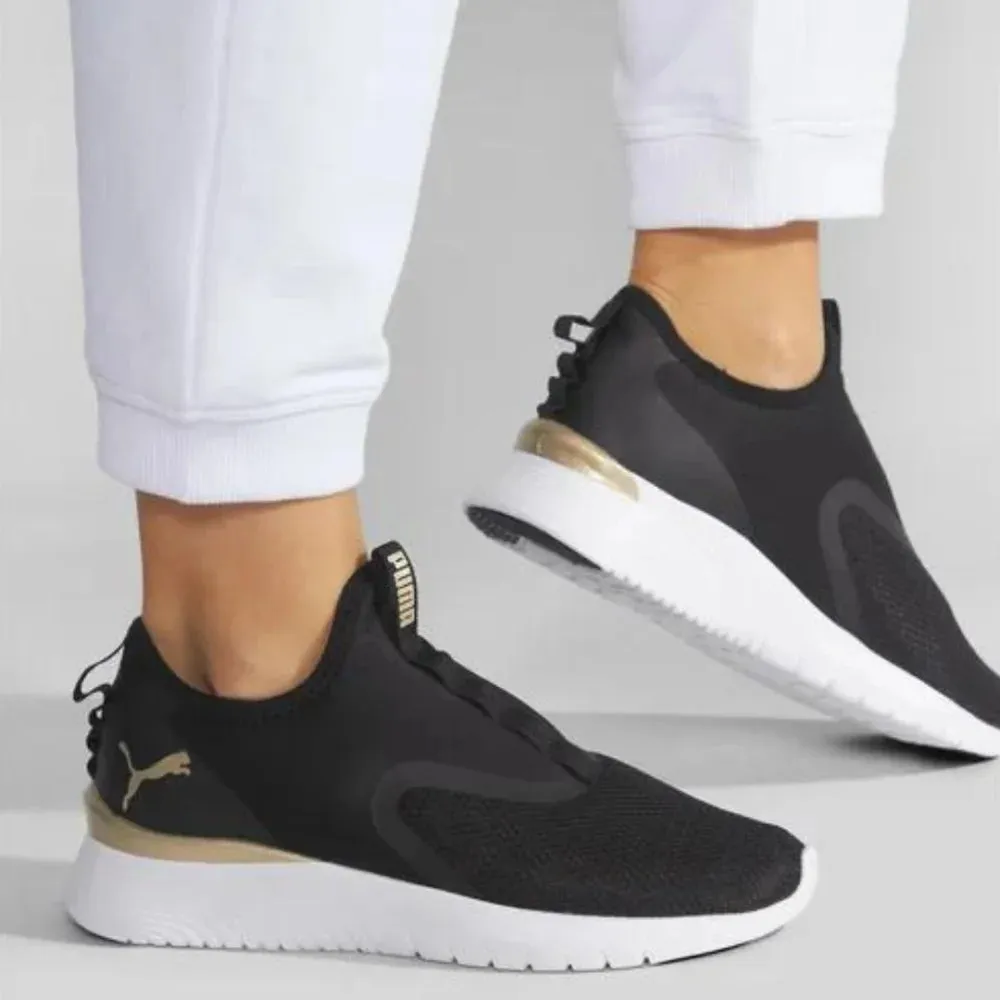 Cricketers Wearing Asics Shoes PUMA Remedie Slip-On Sneakers Women 37703801-BLKWHT