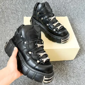 Punk Style Women's Platform Shoes Channel Sneakers