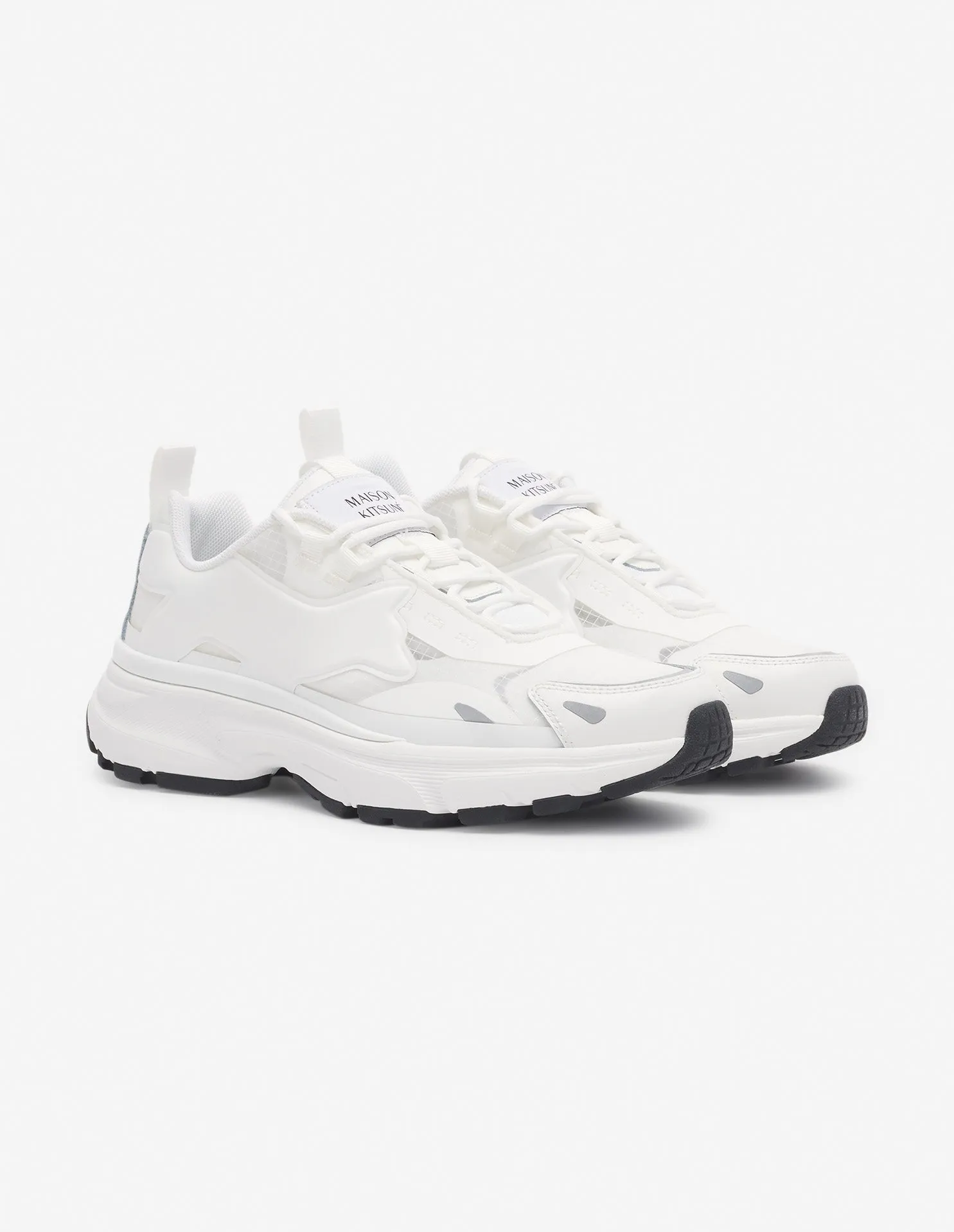 "SORA" RUNNERS WHITE Sneakers Movie Streaming