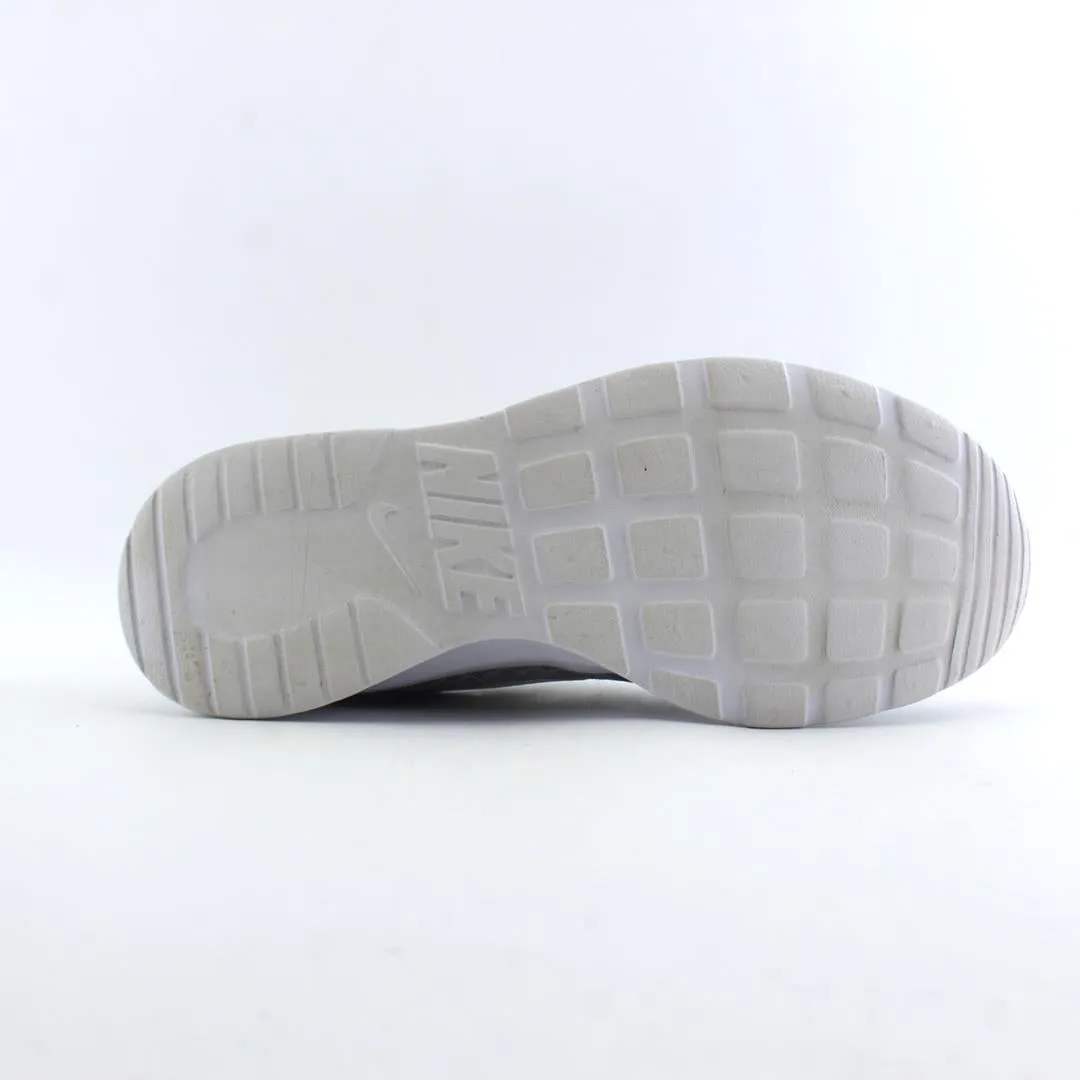 Interact Run Road Running Shoes NIKE TANJU WOLF