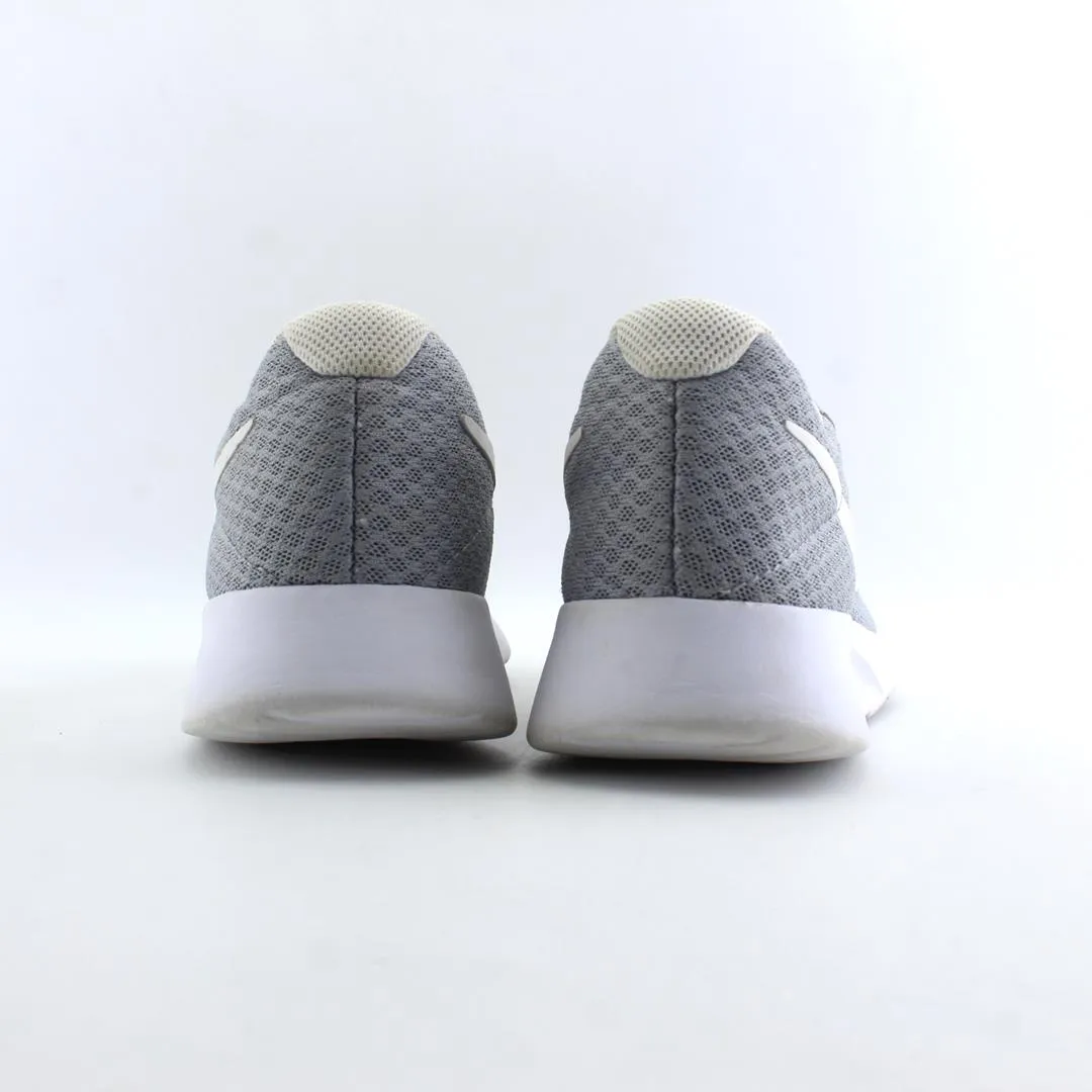 Thick Sole Running Shoes NIKE TANJU WOLF