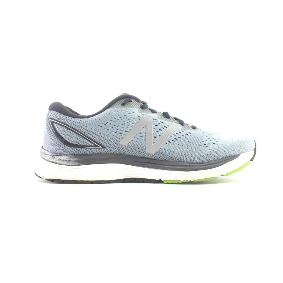Free Running Shoes NEW BALANCE 880V9