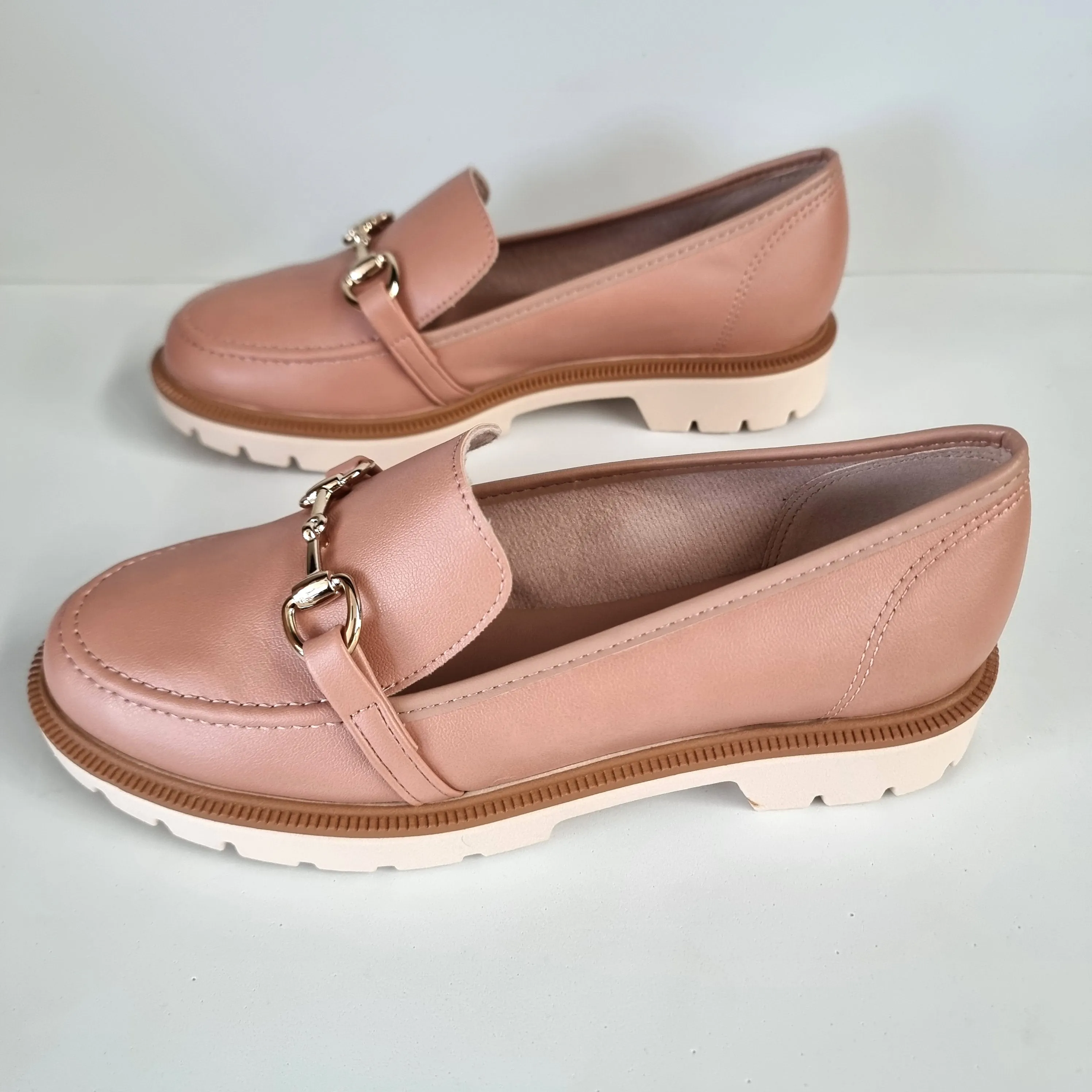 Beira Rio 4283-204 Flat Loafer in Nude Square Toe Loafers