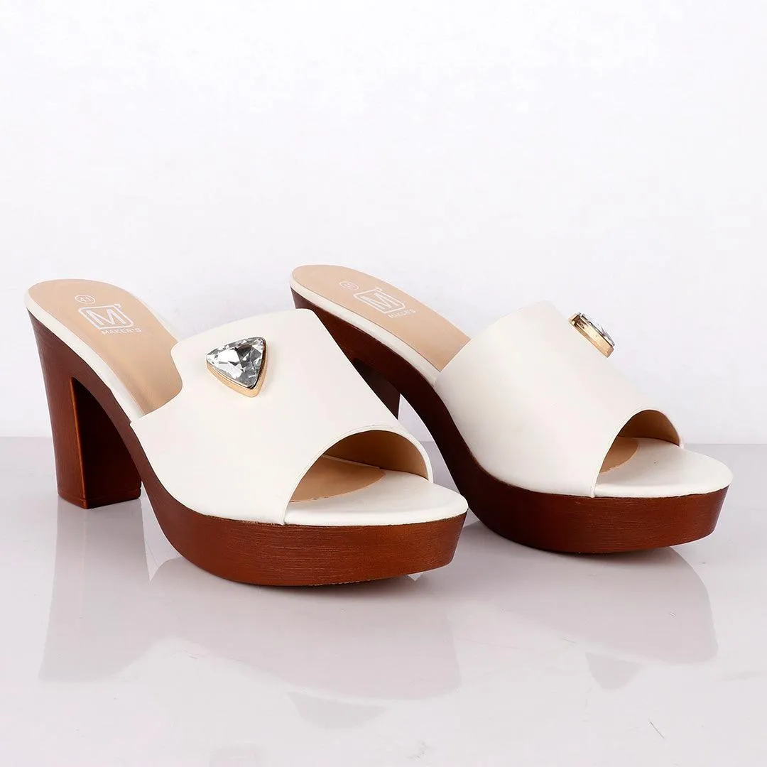 Tapatio Slippers Maker's White Women Wedged Slippers With Stone